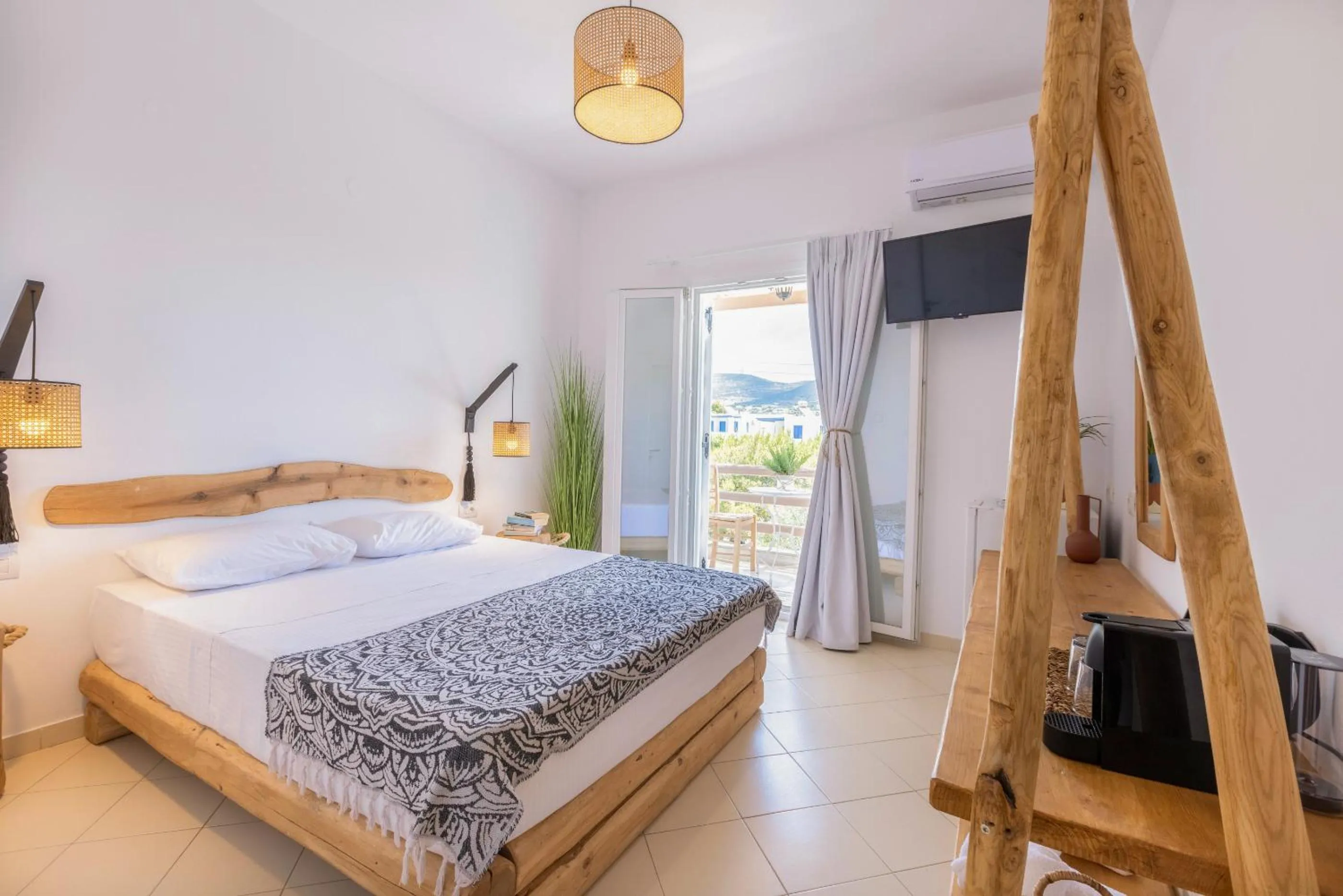 Photo of the whole room, Bed in Acoya Residences