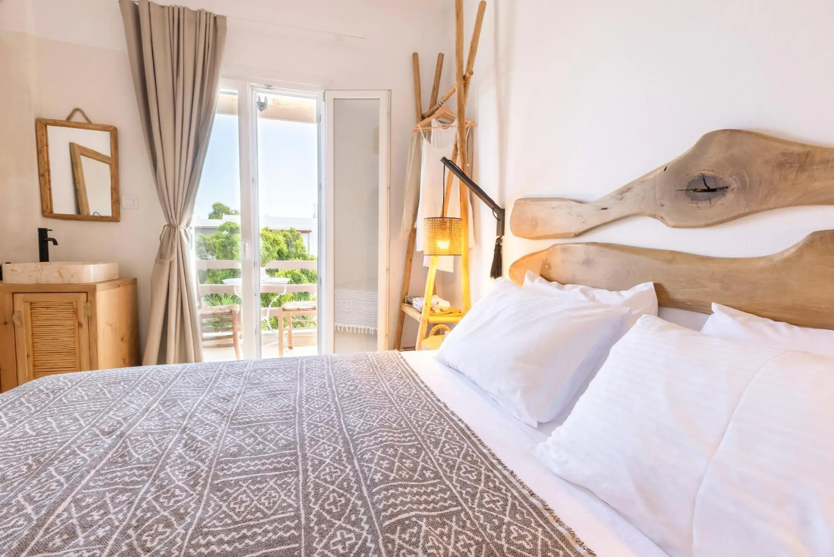 Deluxe Double Room with Side Sea View in Acoya Residences Deluxe Double Room with Side Sea View in Acoya Residences