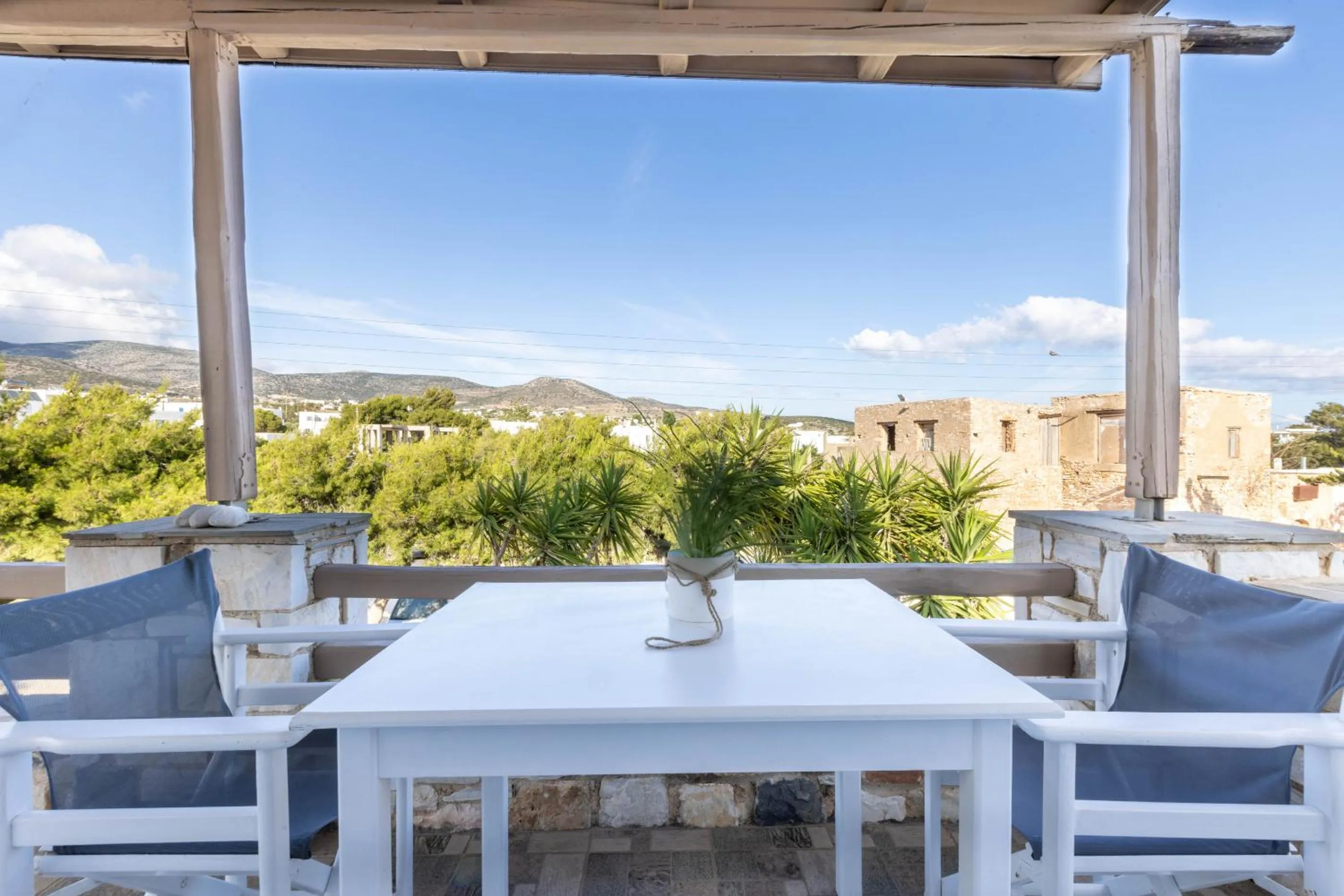 Natural landscape in Acoya Residences