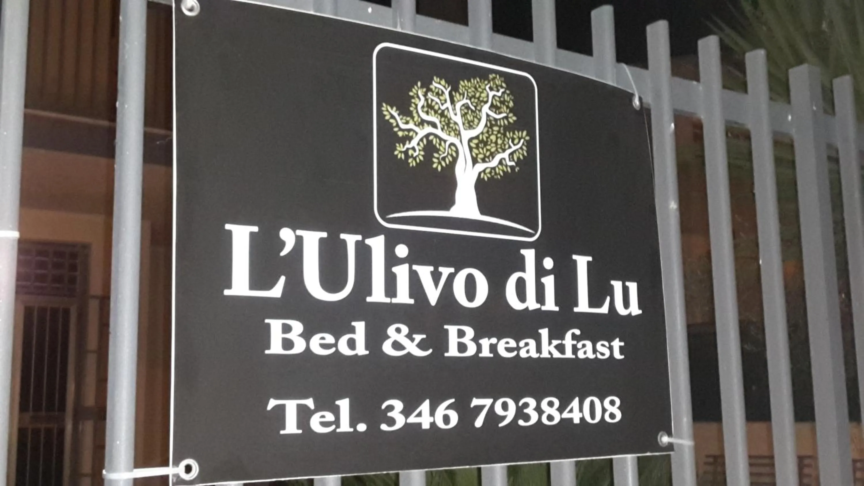 Property logo or sign in L'Ulivo di Lu