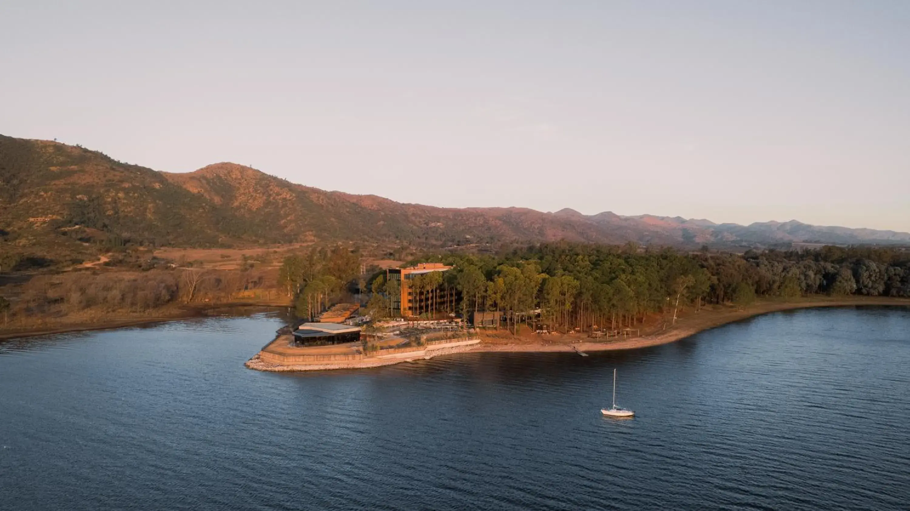 Property building in Get Hotel Molvento, AKEN SOUL Collection Property building in Get Hotel Molvento, AKEN SOUL Collection