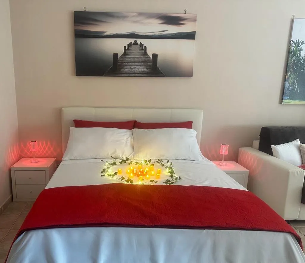 Bed in Rome Maya Home