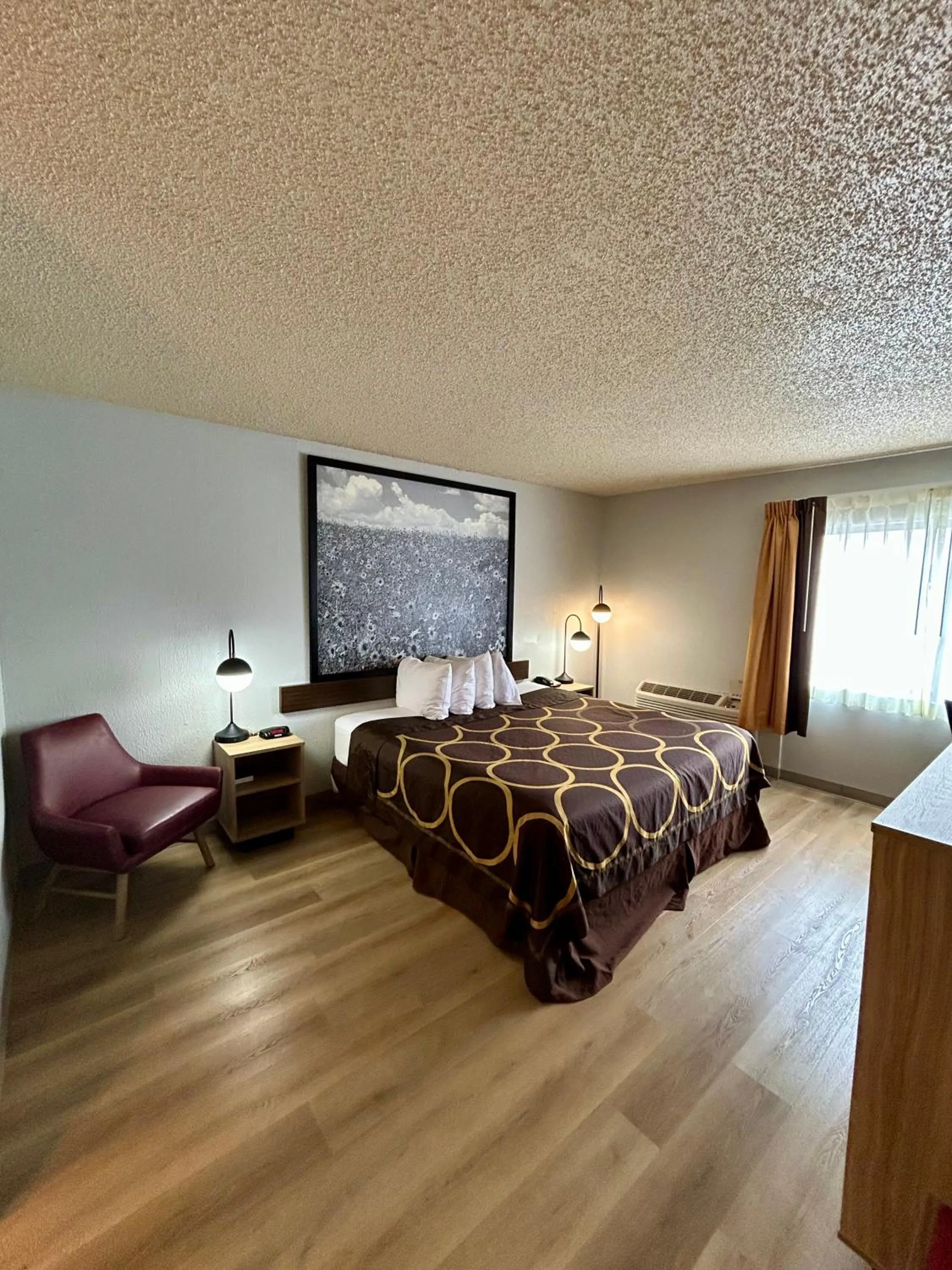 Bed in Super 8 by Wyndham Sterling CO