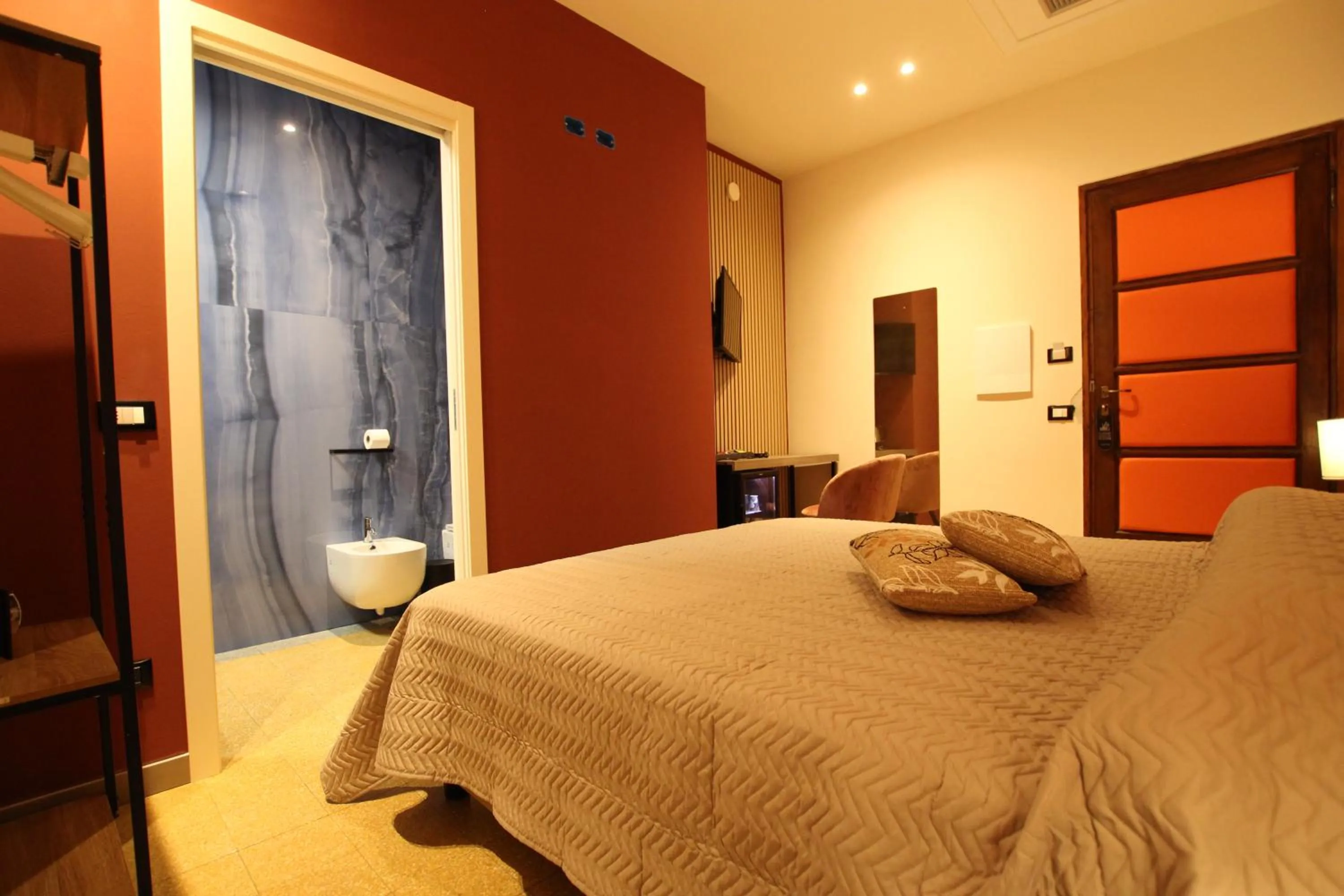 Bedroom, Bed in Le Maginot Relais