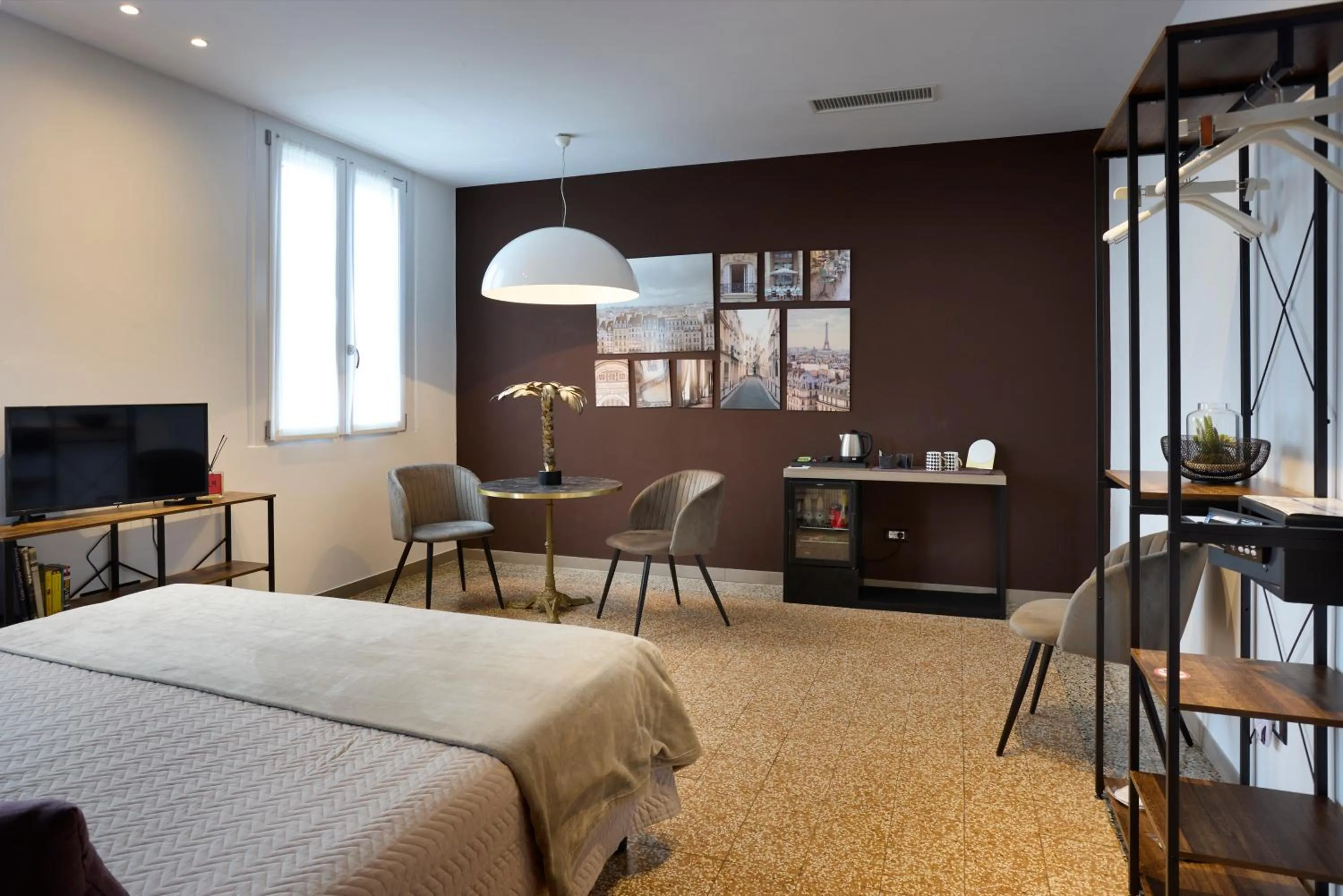 Bedroom, Bed in Le Maginot Relais