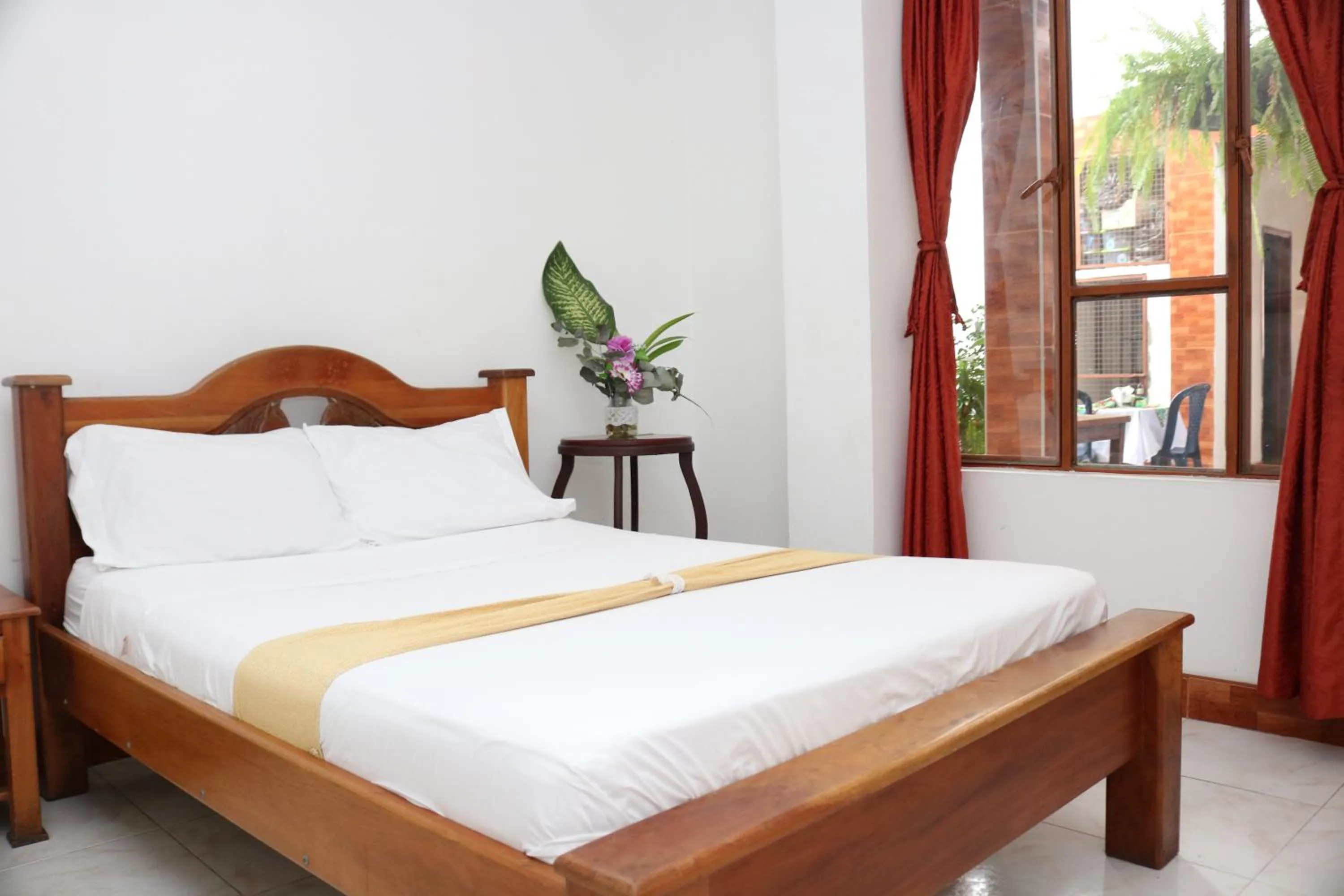 Hotel Colonial - Honda -