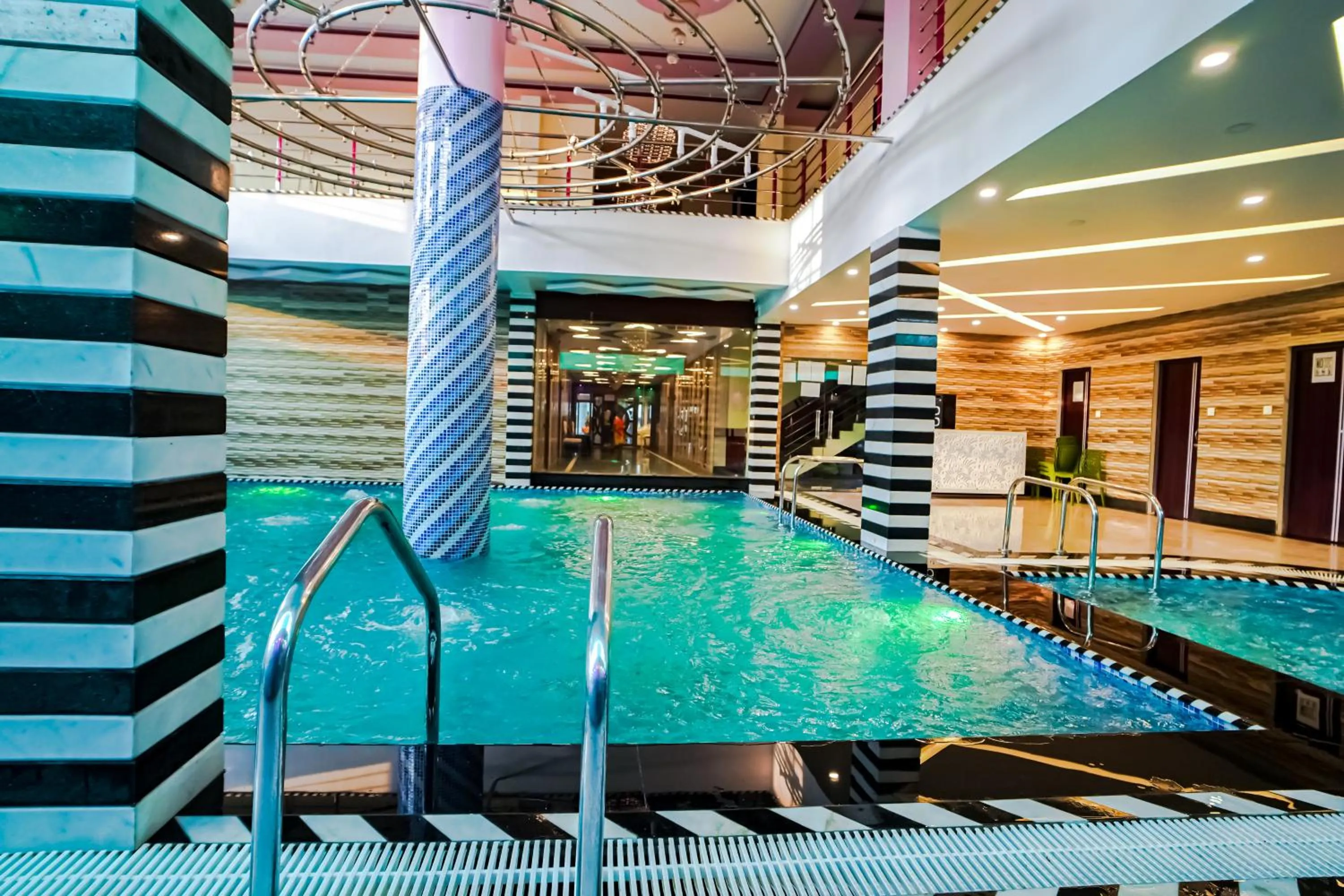 Pool view in HOTEL ALLISHAN !! Couple Friendly Hotel Near Science City !!