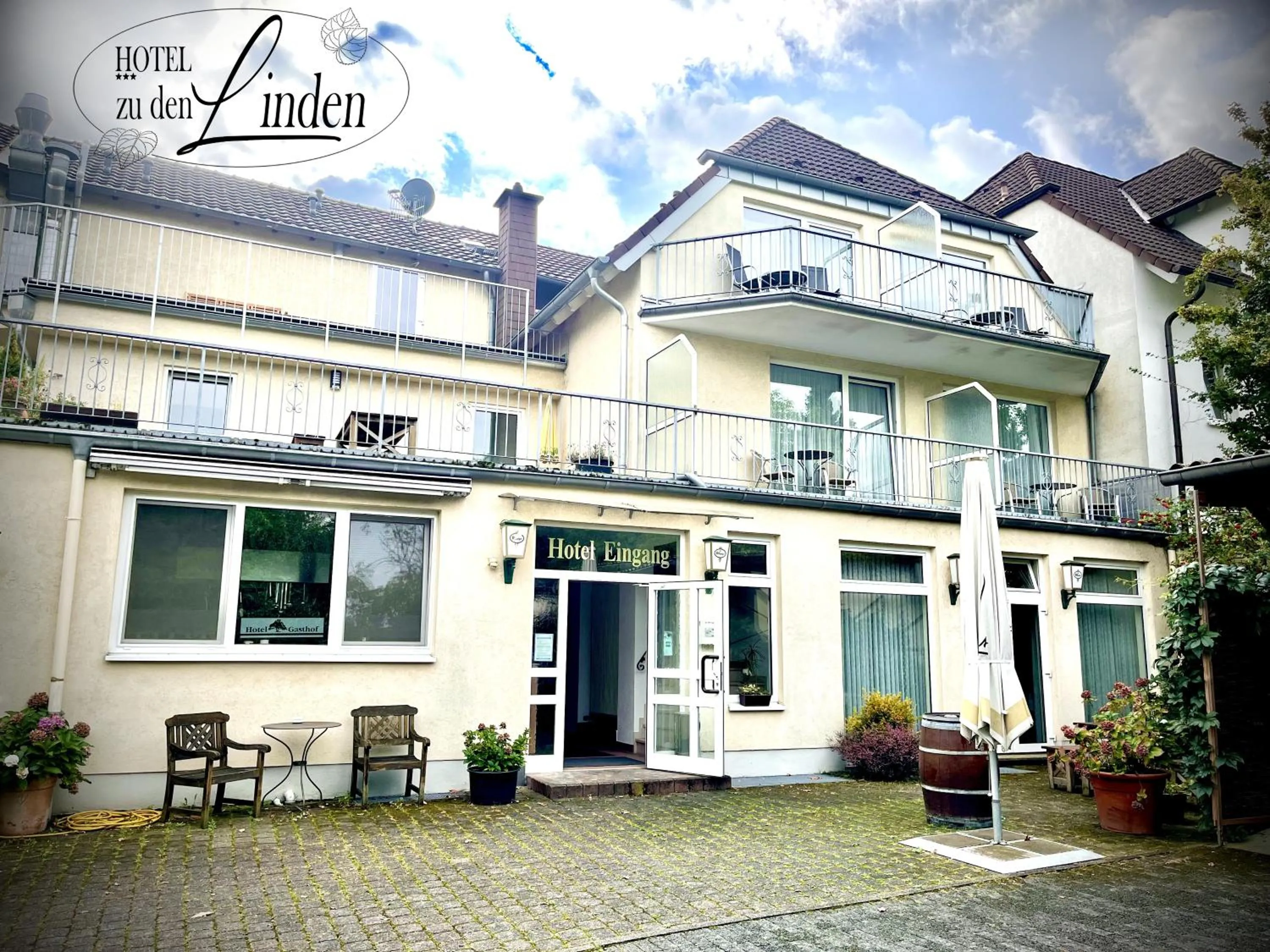 Property building in Hotel zu den Linden