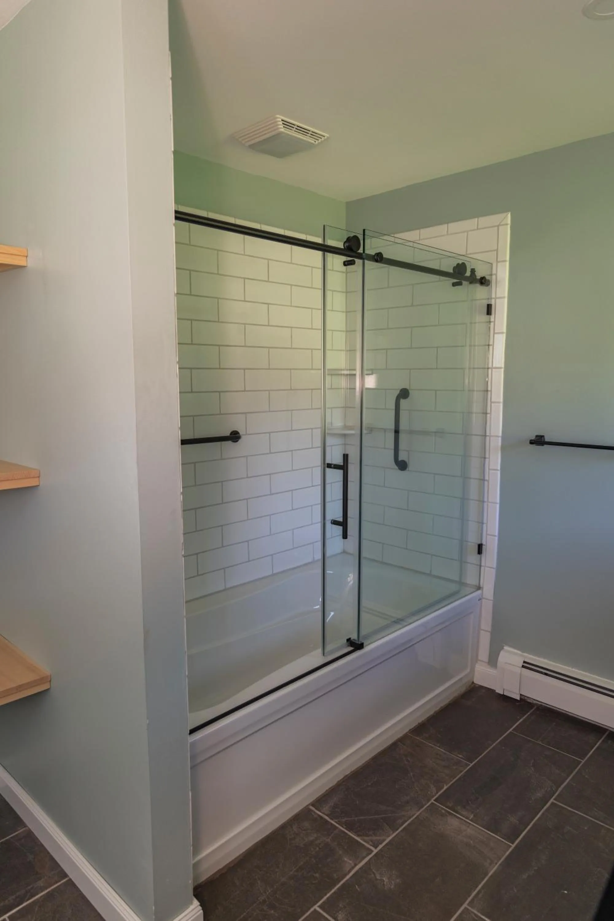 Shower in Stony Fork Inn