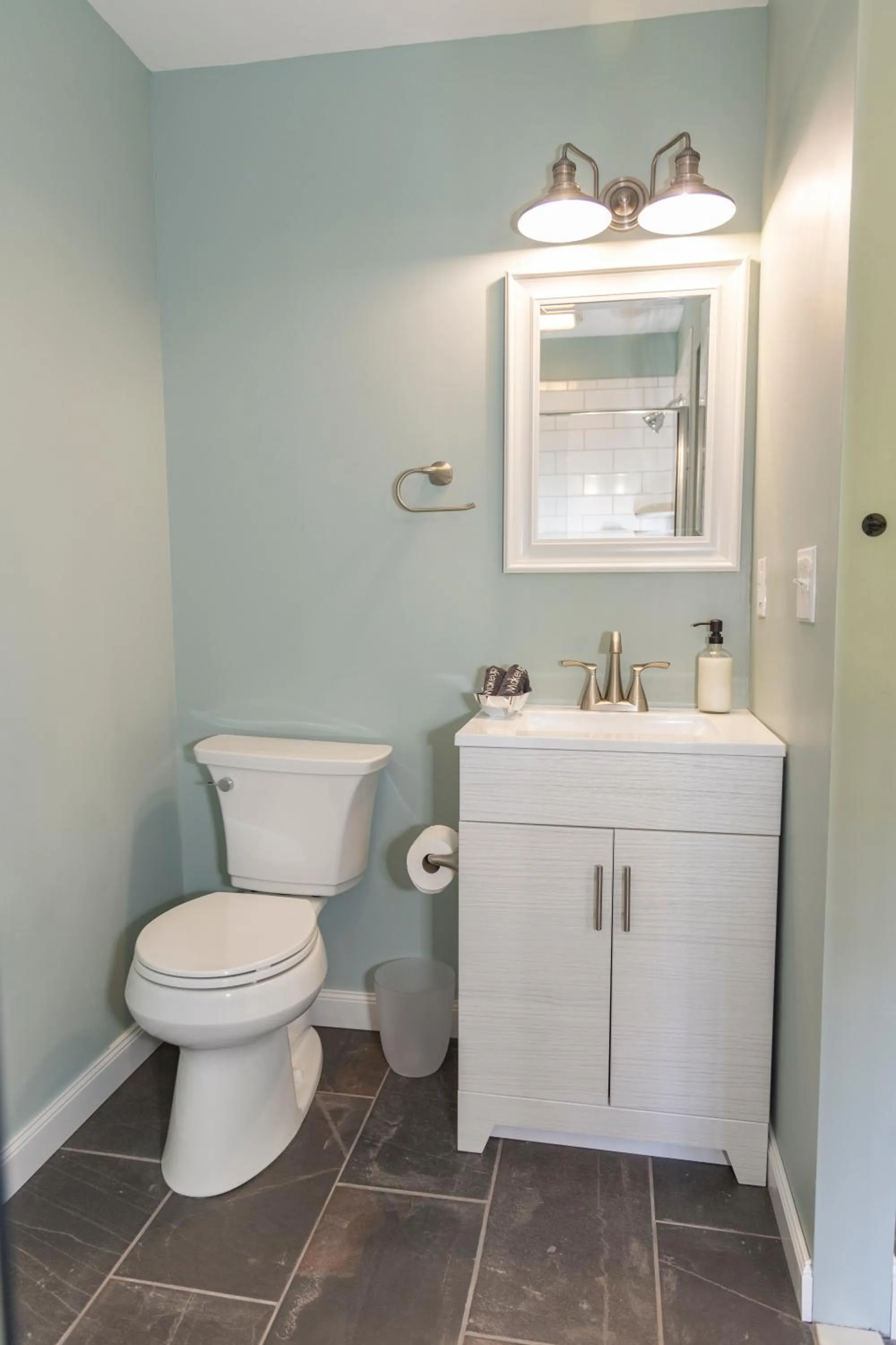 Toilet in Stony Fork Inn