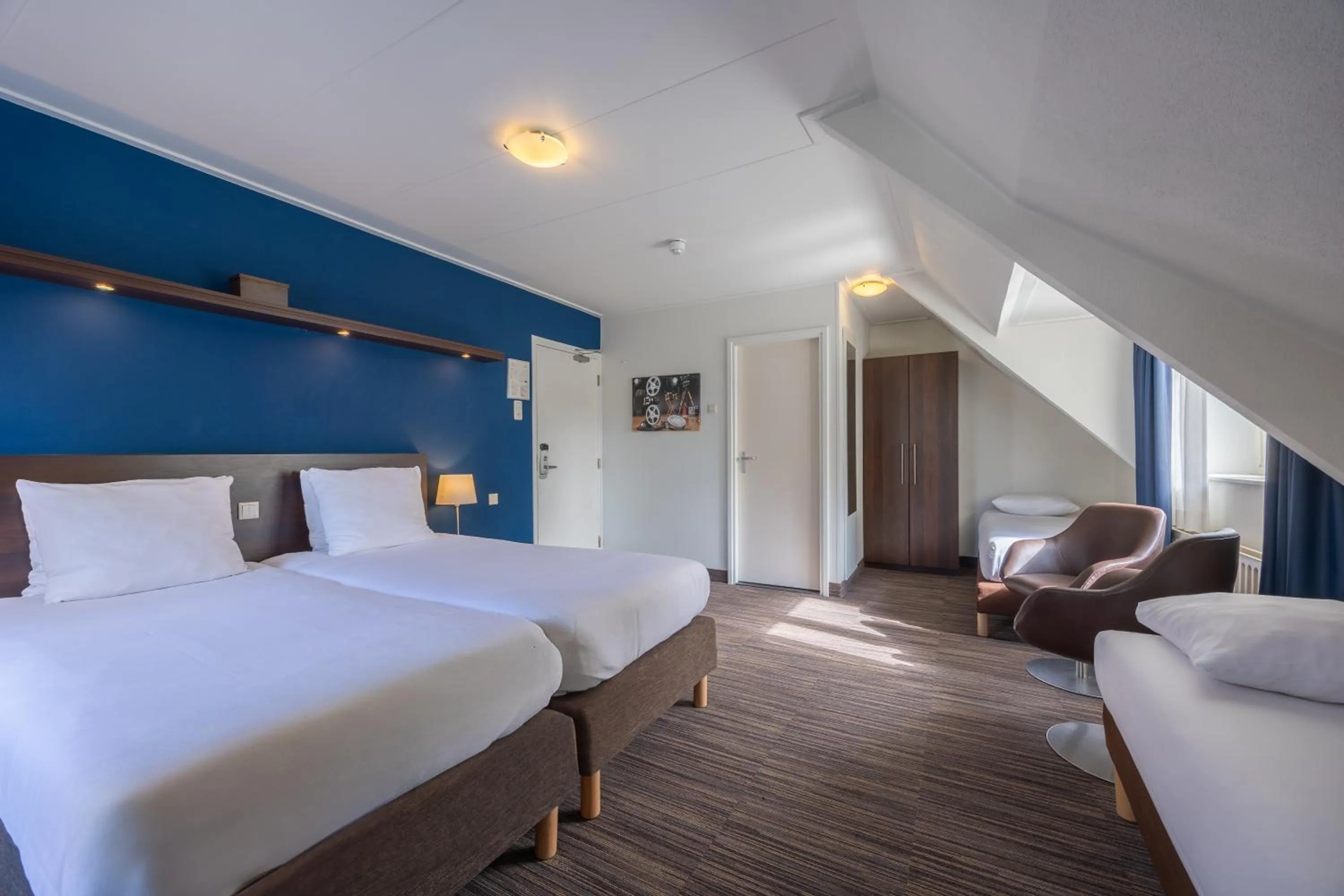 Bedroom, Bed in Amrâth Hotel Media Park Hilversum