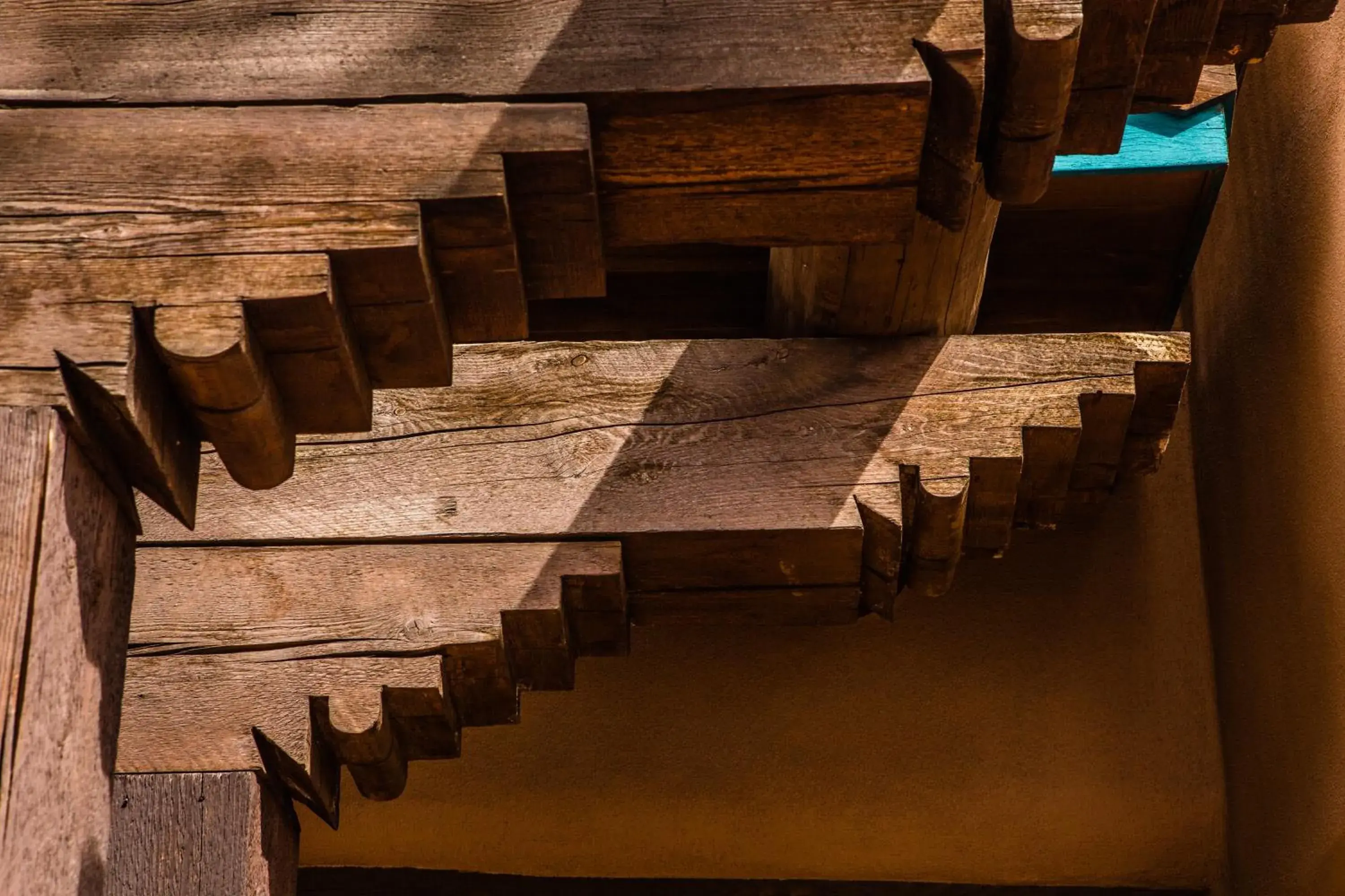 Facade/entrance in Rosewood Inn of the Anasazi Facade/entrance in Rosewood Inn of the Anasazi