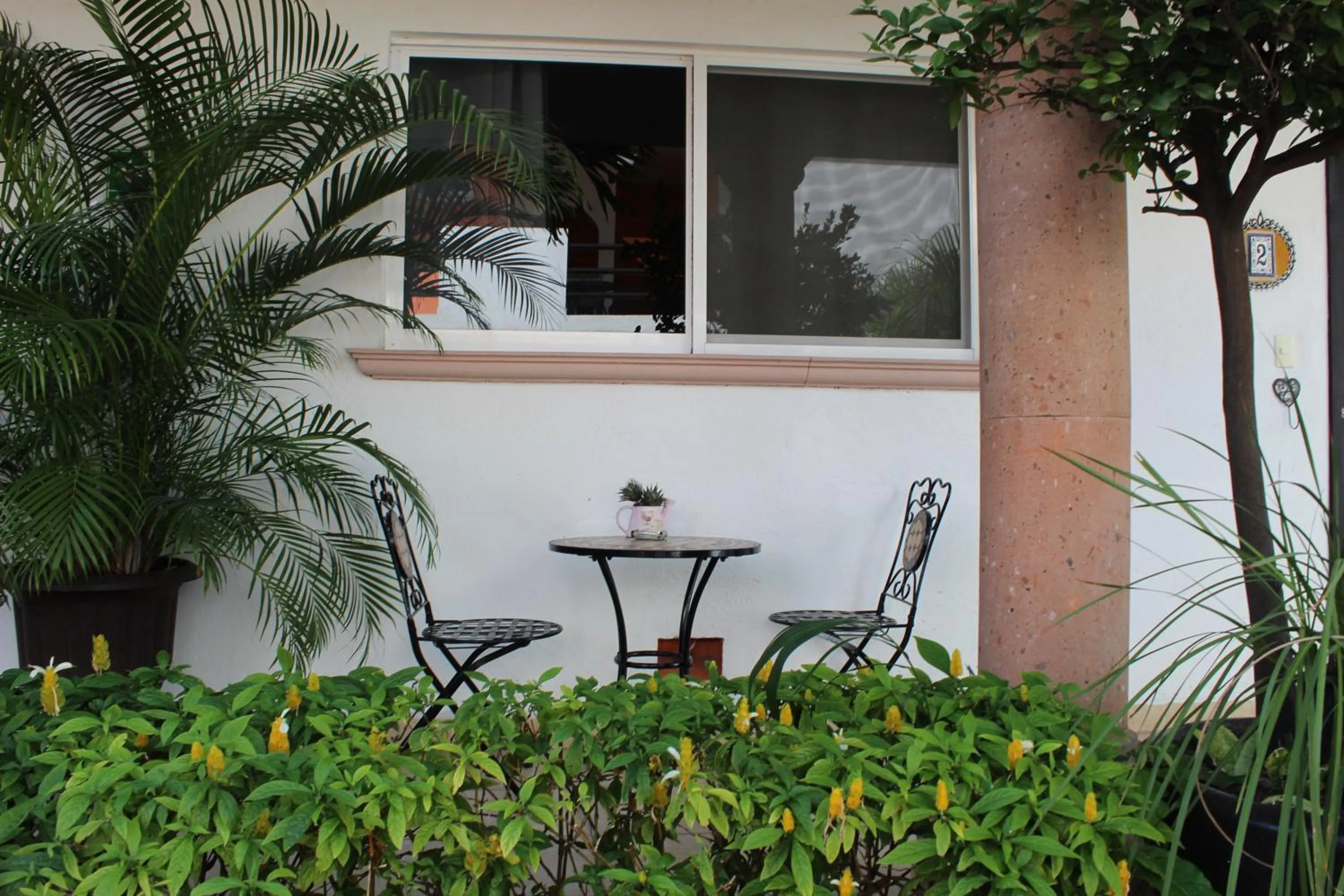 Property building in Villa Mont