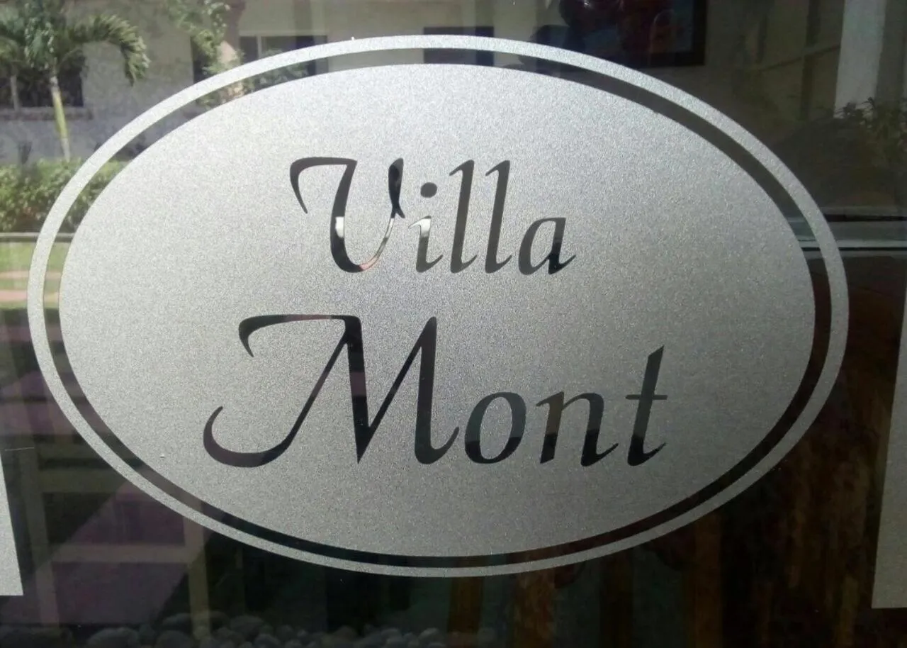 Logo/Certificate/Sign in Villa Mont