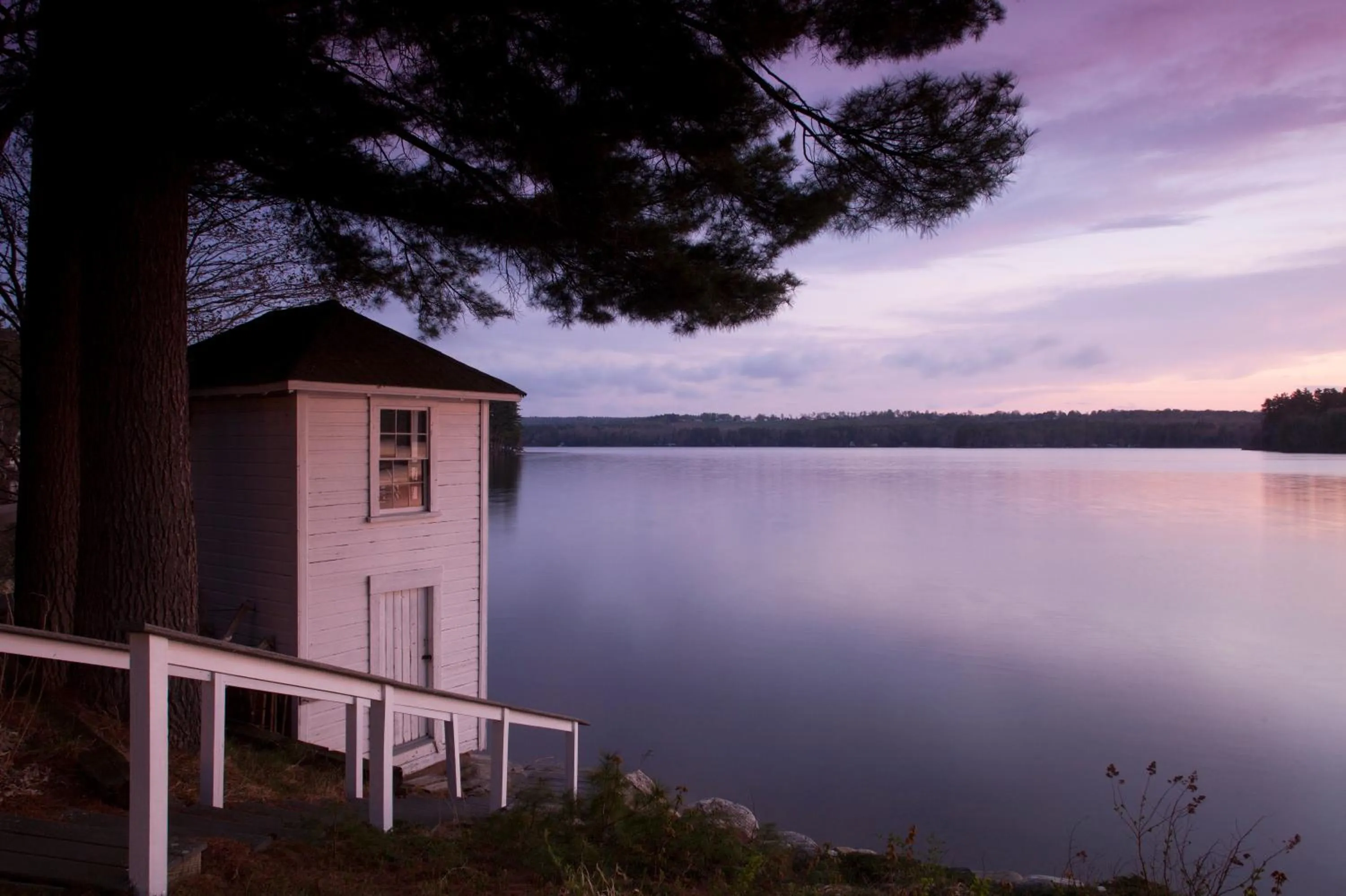 Canoeing in Wolf Cove Inn