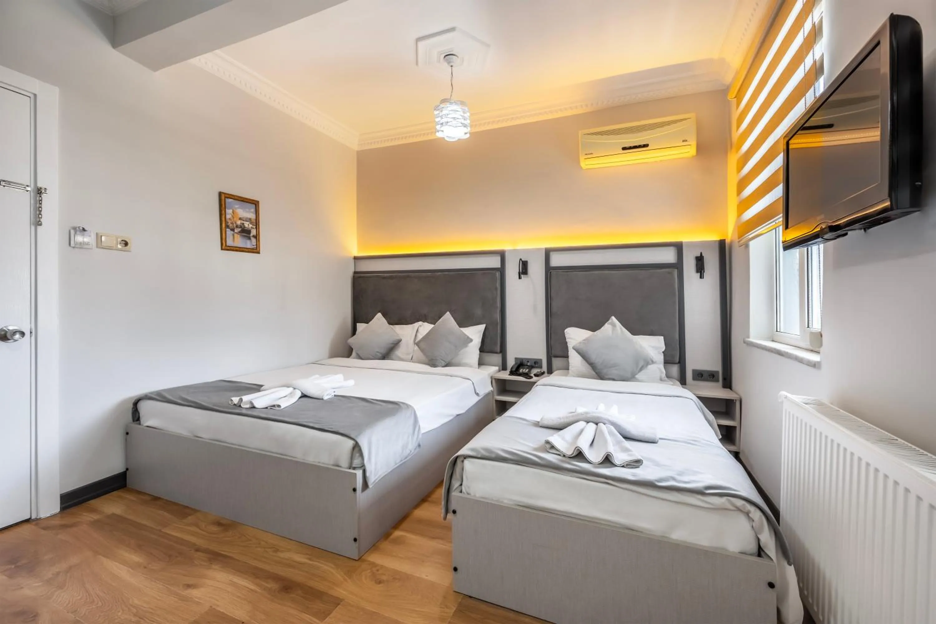 Bed in Taksim Trust Hotel