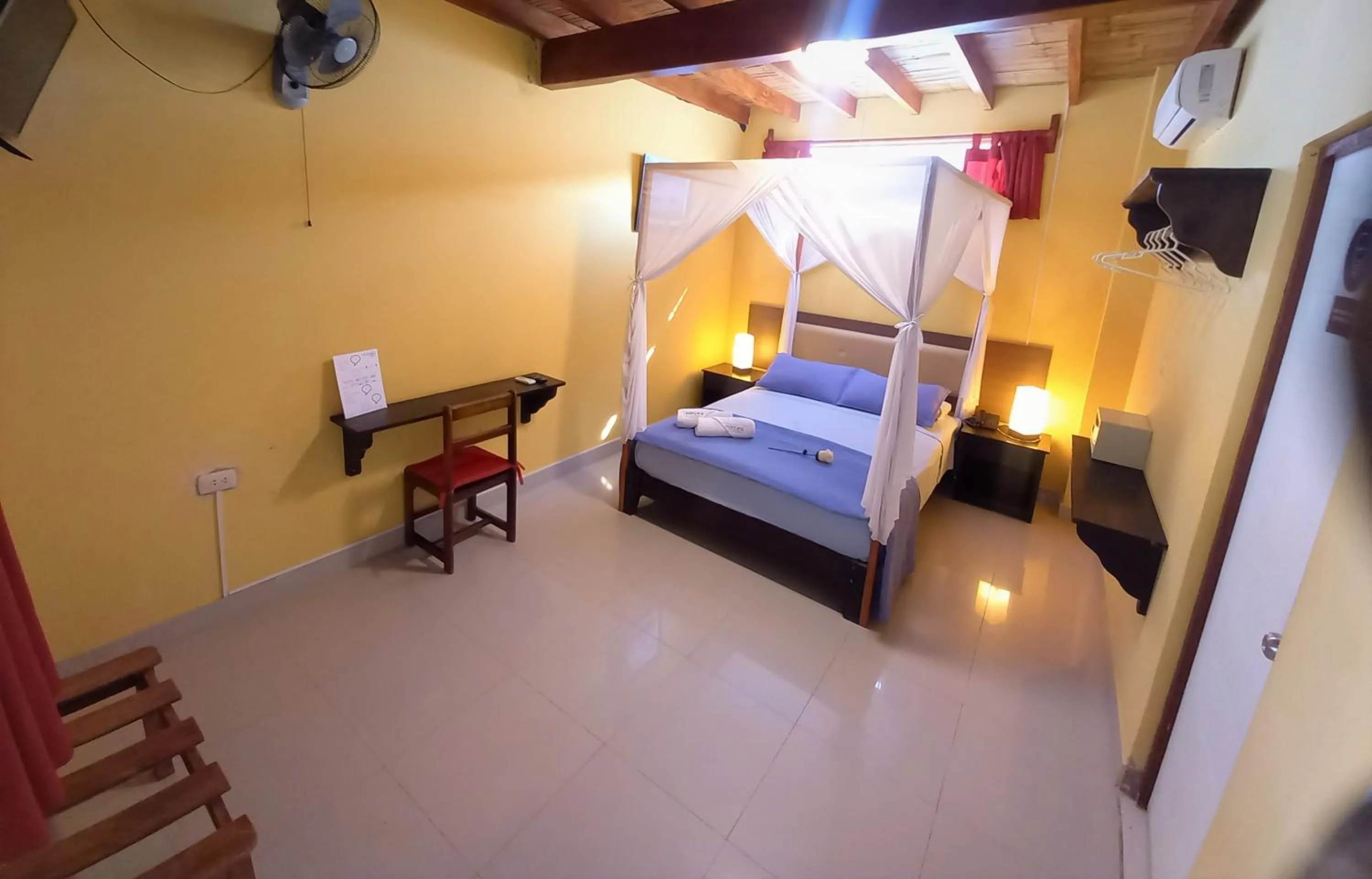 TV and multimedia, Bed in Mancora y Sol
