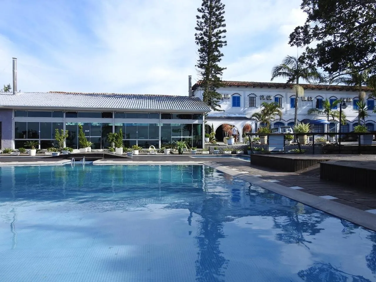 Swimming pool in Hotel Morro dos Conventos