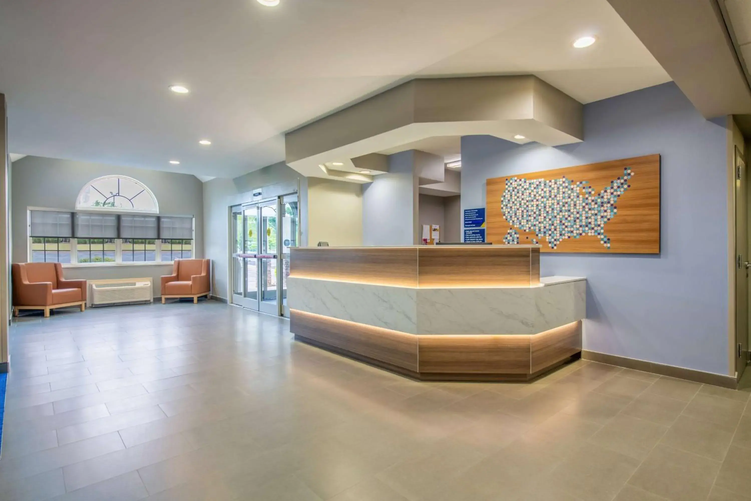 Lobby or reception in Microtel Inn and Suites by Wyndham Anderson SC Lobby or reception in Microtel Inn and Suites by Wyndham Anderson SC