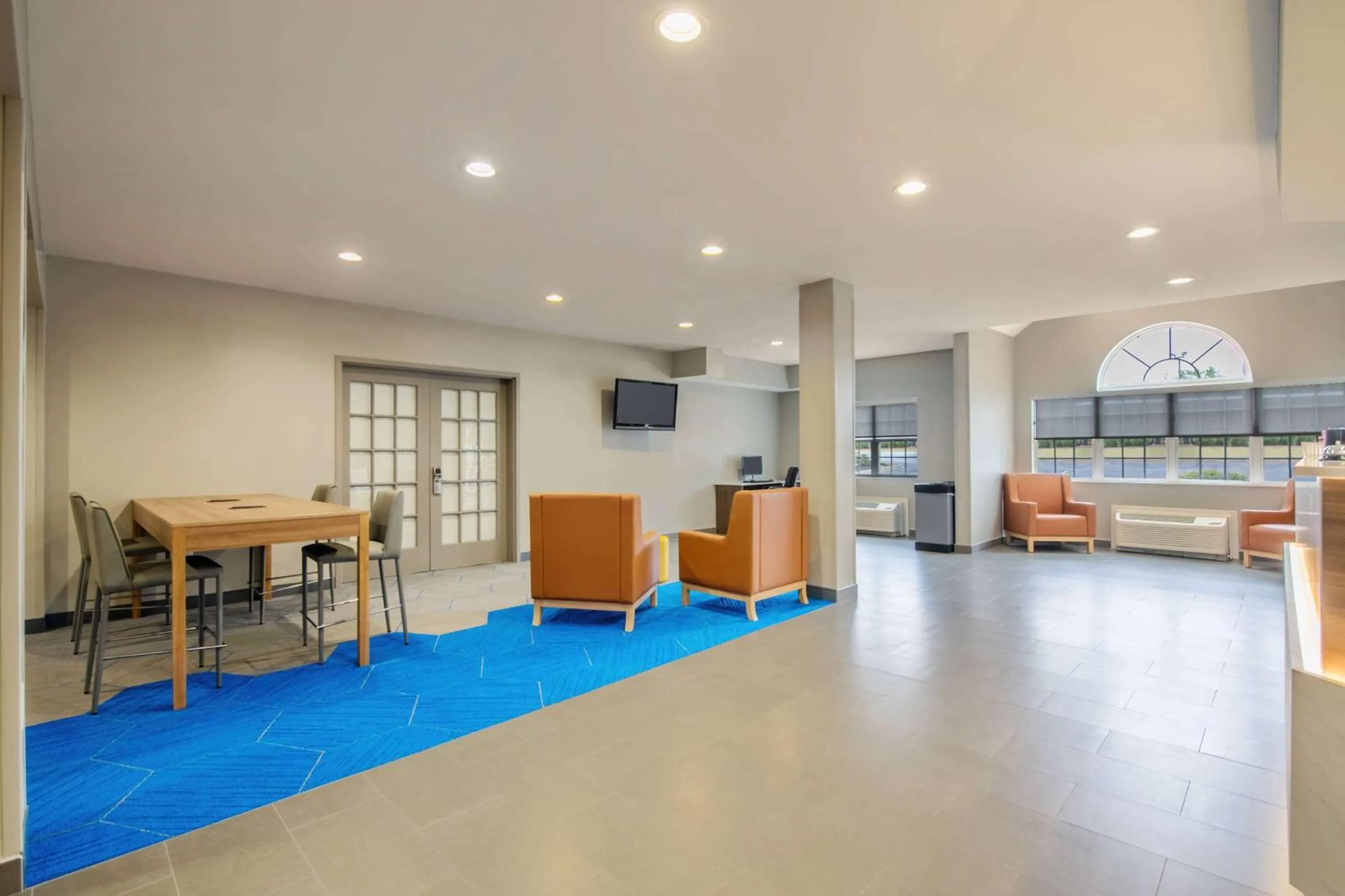 Lobby or reception in Microtel Inn and Suites by Wyndham Anderson SC