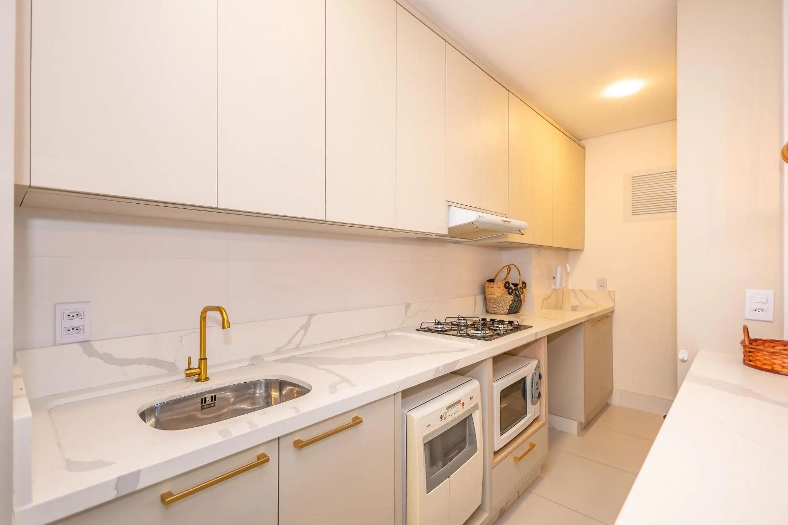 Kitchen or kitchenette in Venice Home Club - Balneário Piçarras