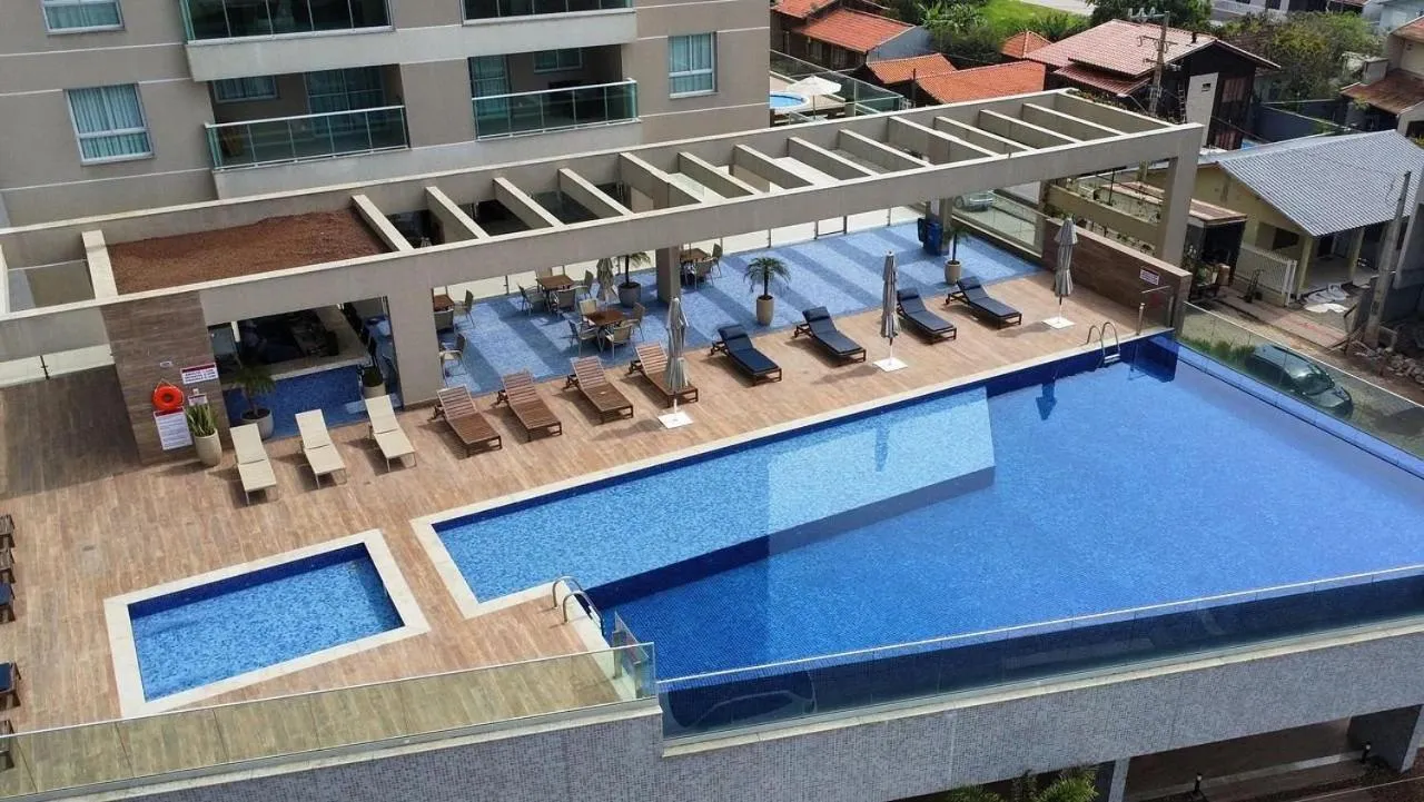 Swimming pool in Venice Home Club - Balneário Piçarras