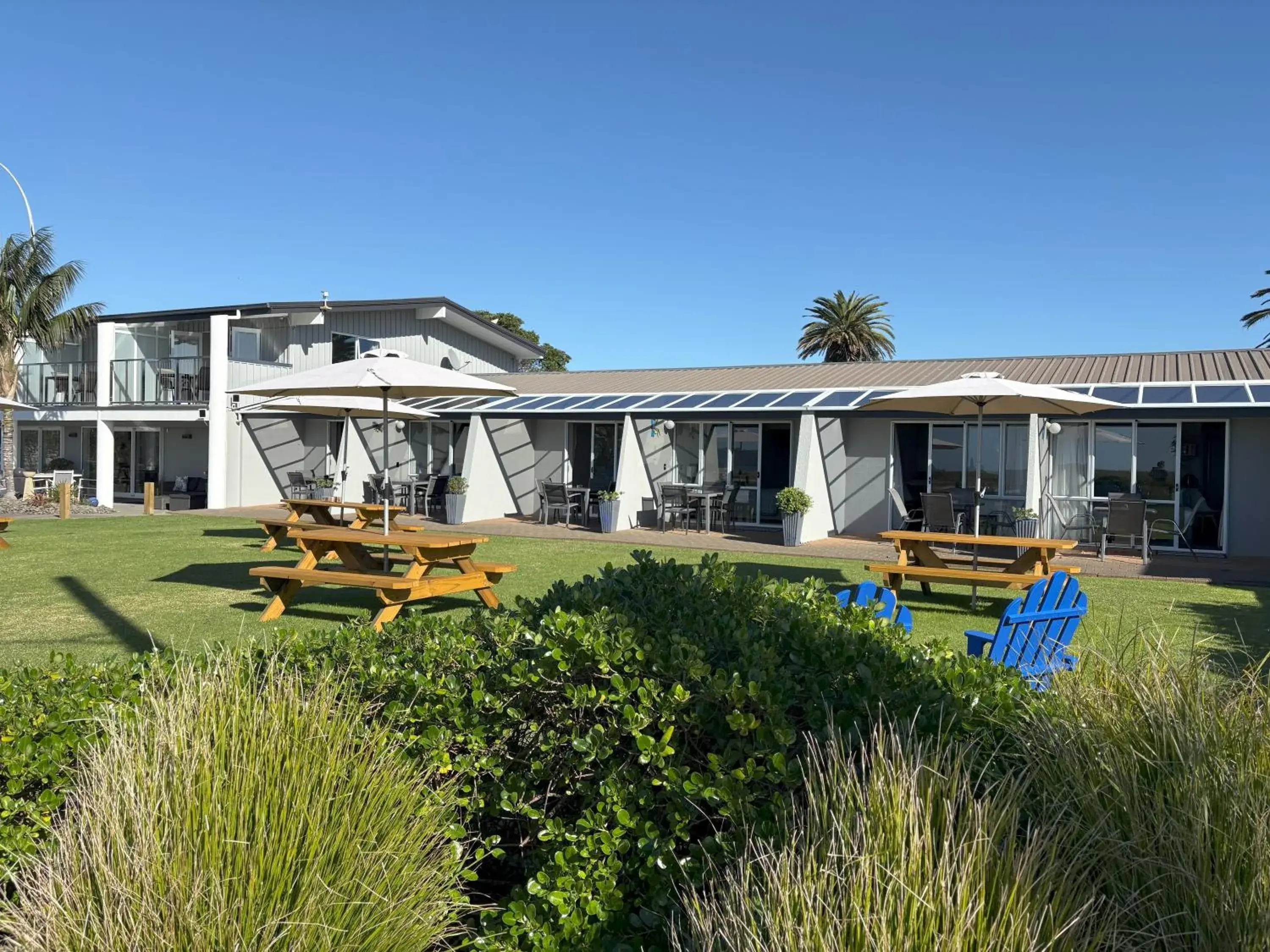 Property building in Baileys At The Beach Property building in Baileys At The Beach