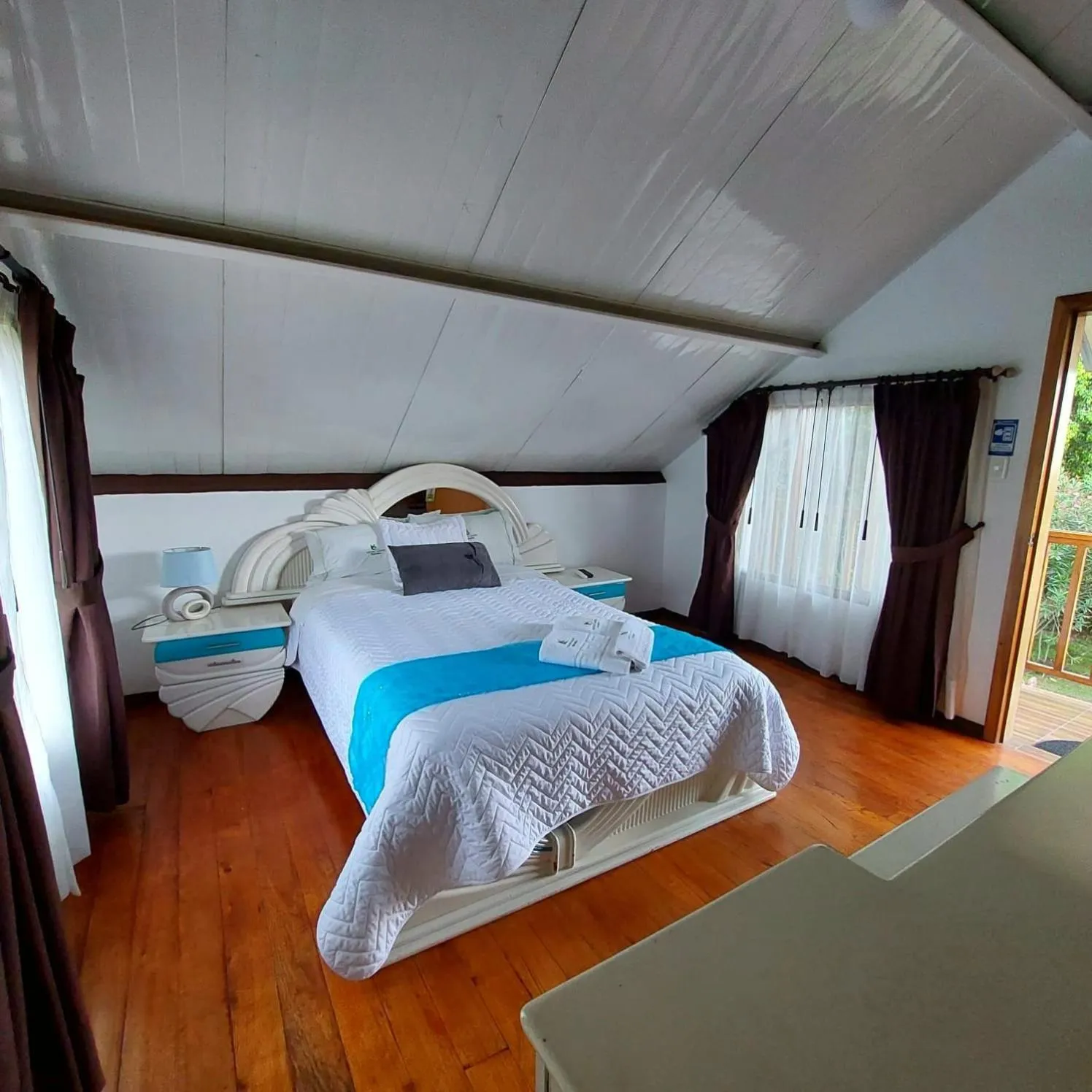 Bed in Hosteria Airport Garden