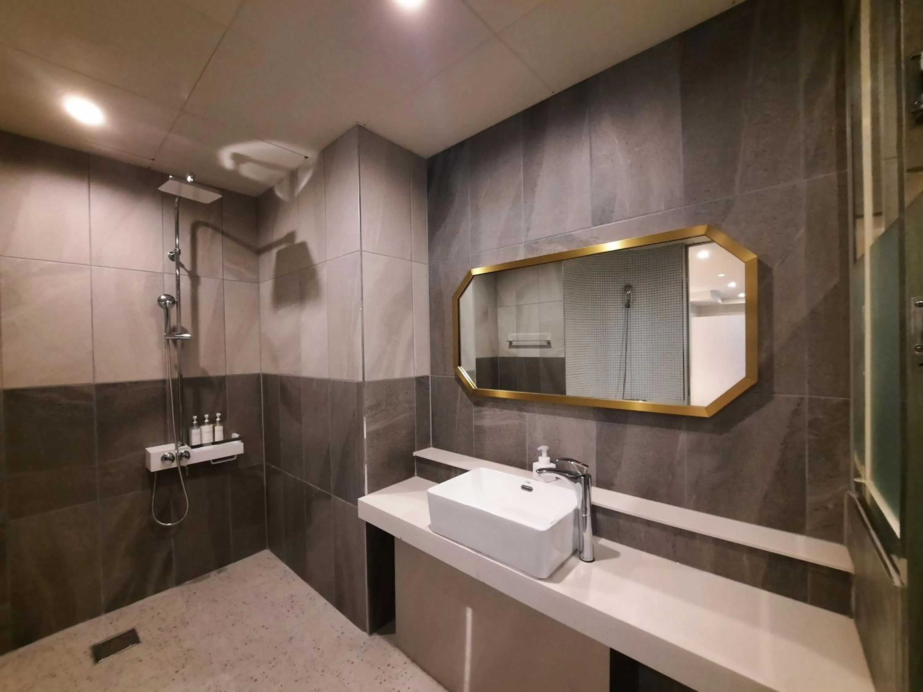 Rein Hotel Busan Yeonsan