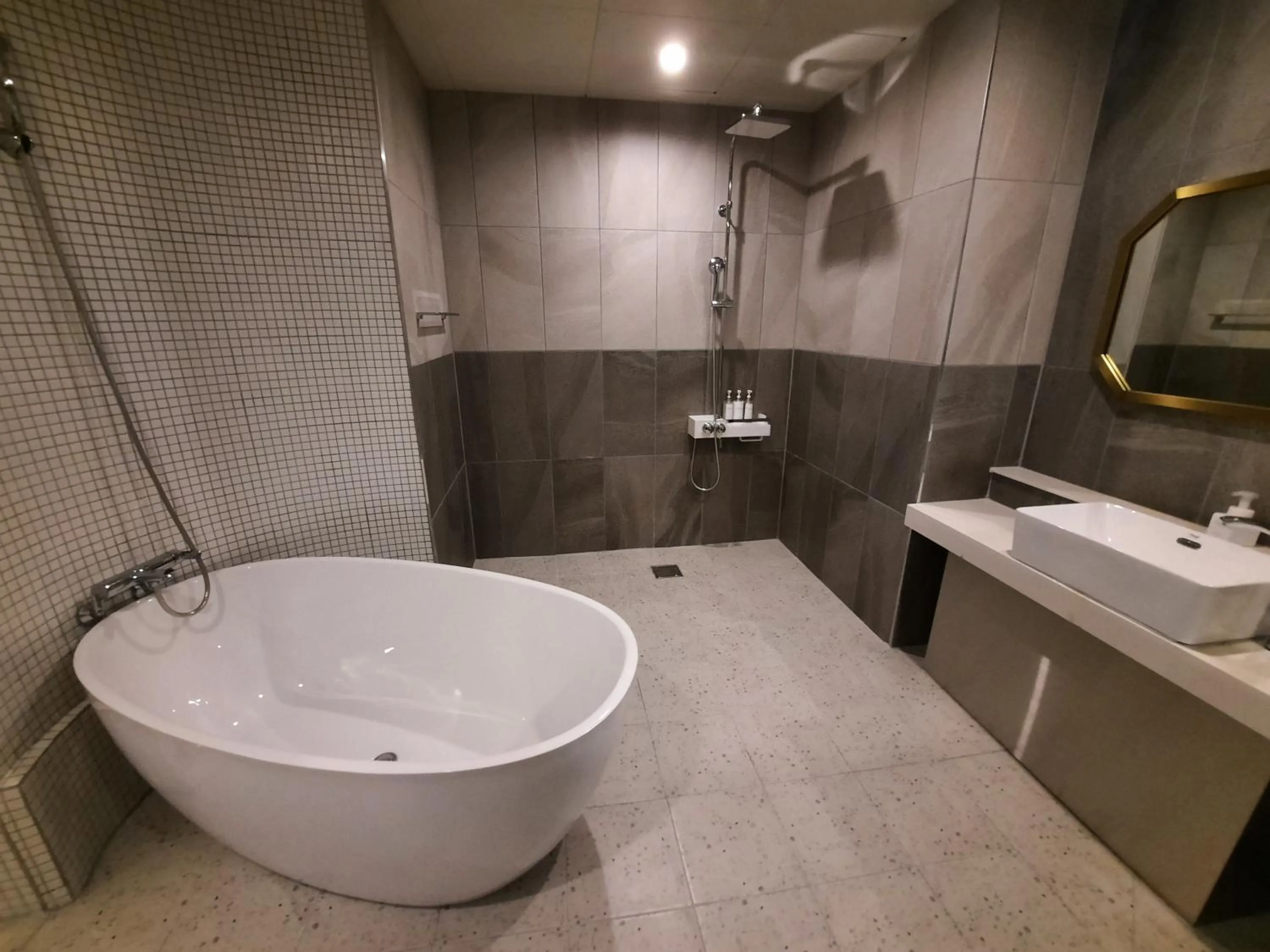 Rein Hotel Busan Yeonsan