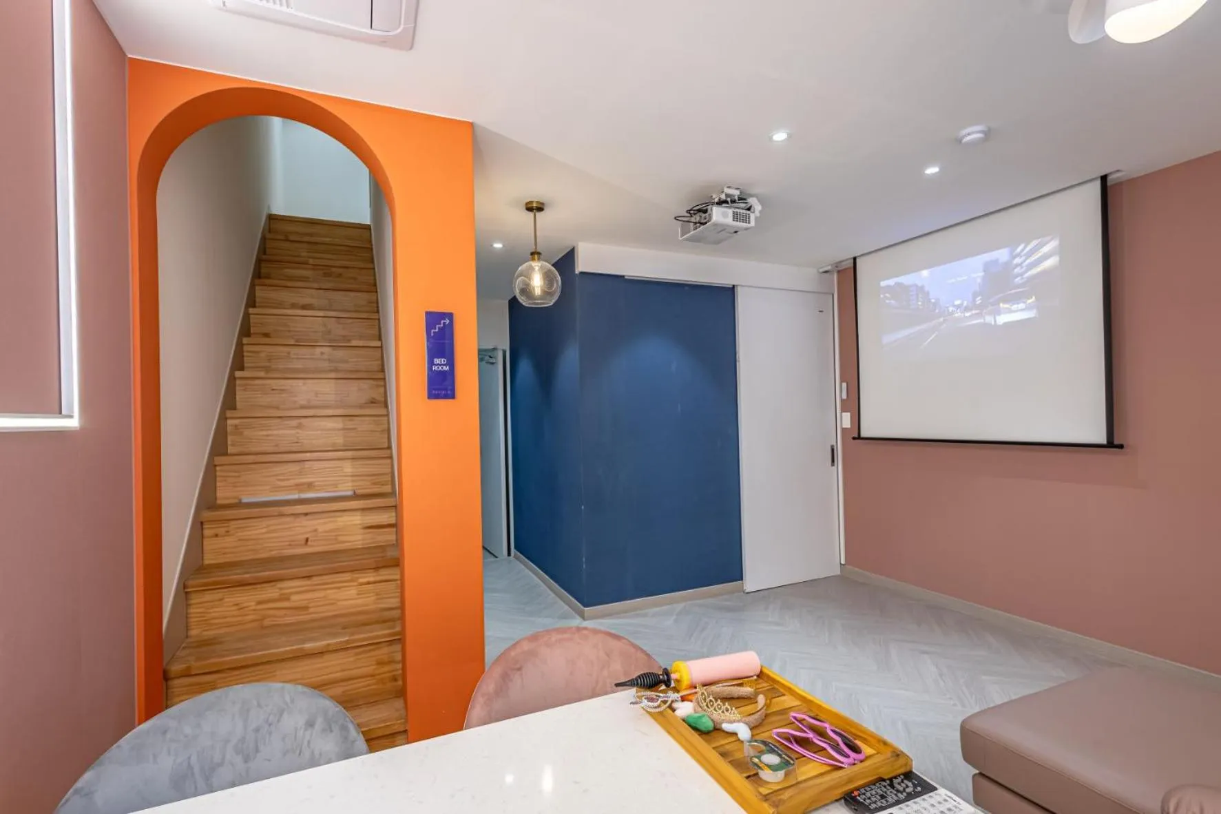 TV and multimedia, Bed in Pavilla Hotel