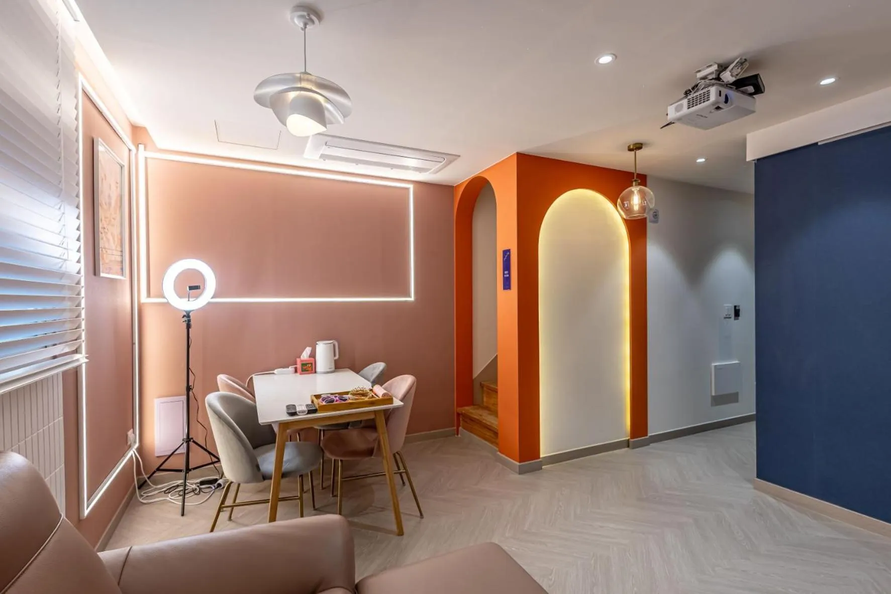 Living room in Pavilla Hotel