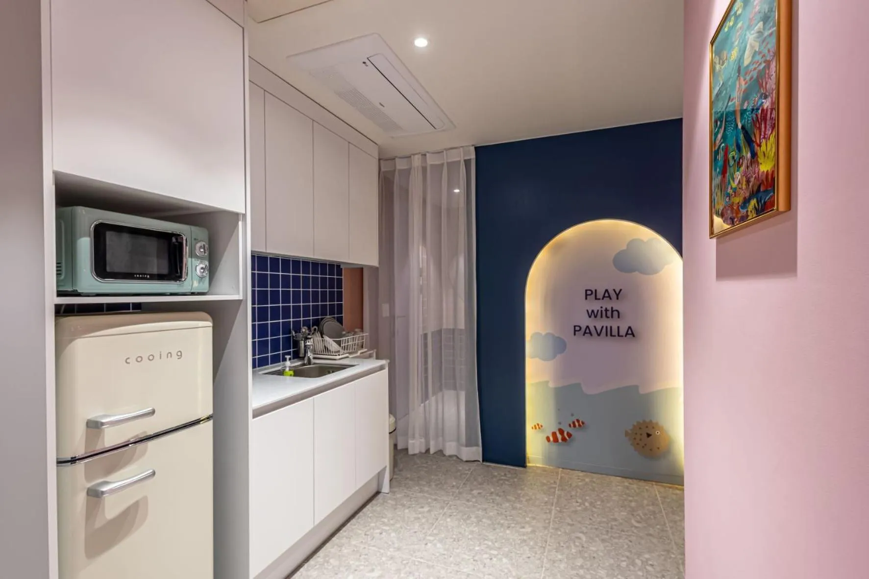 Swimming pool in Pavilla Hotel