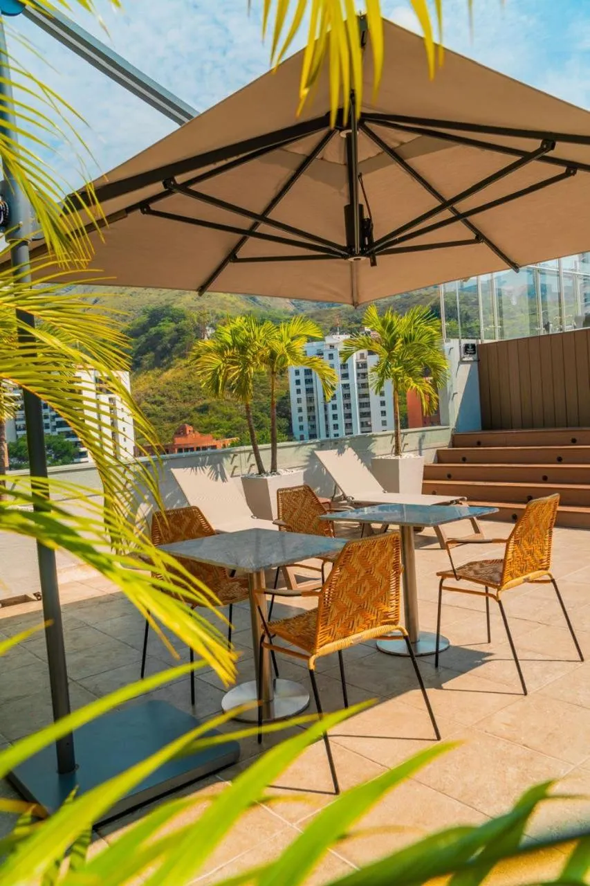 Balcony/Terrace in Hampton by Hilton Cali