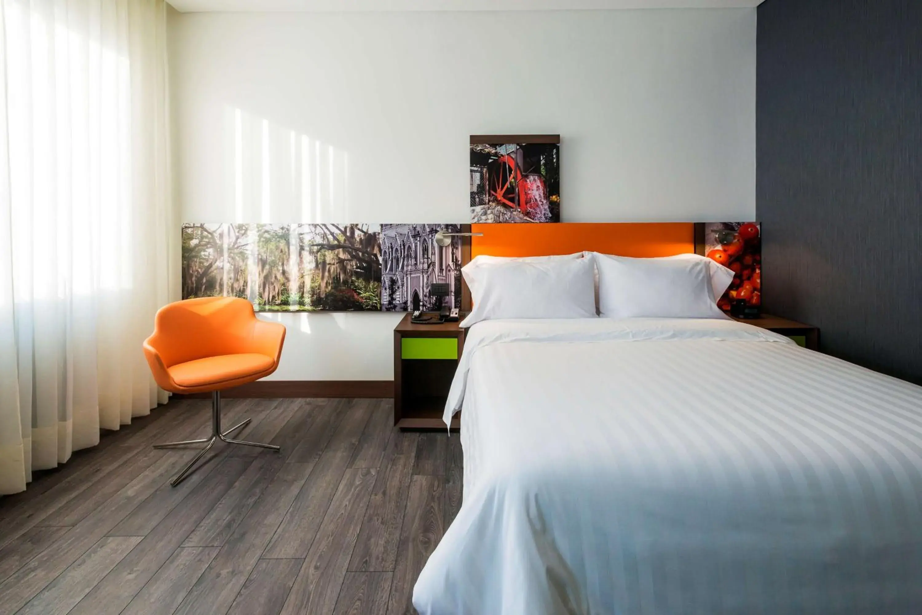 Bedroom, Bed in Hampton by Hilton Cali Bedroom, Bed in Hampton by Hilton Cali