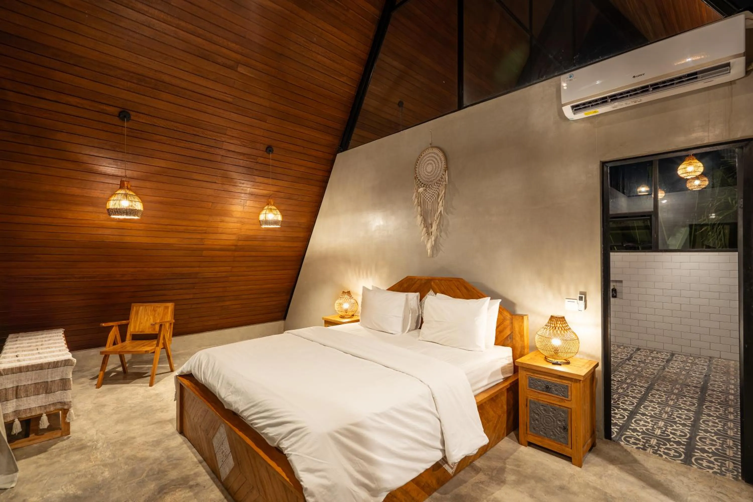 Bed in Kalino Villa by Betterplace