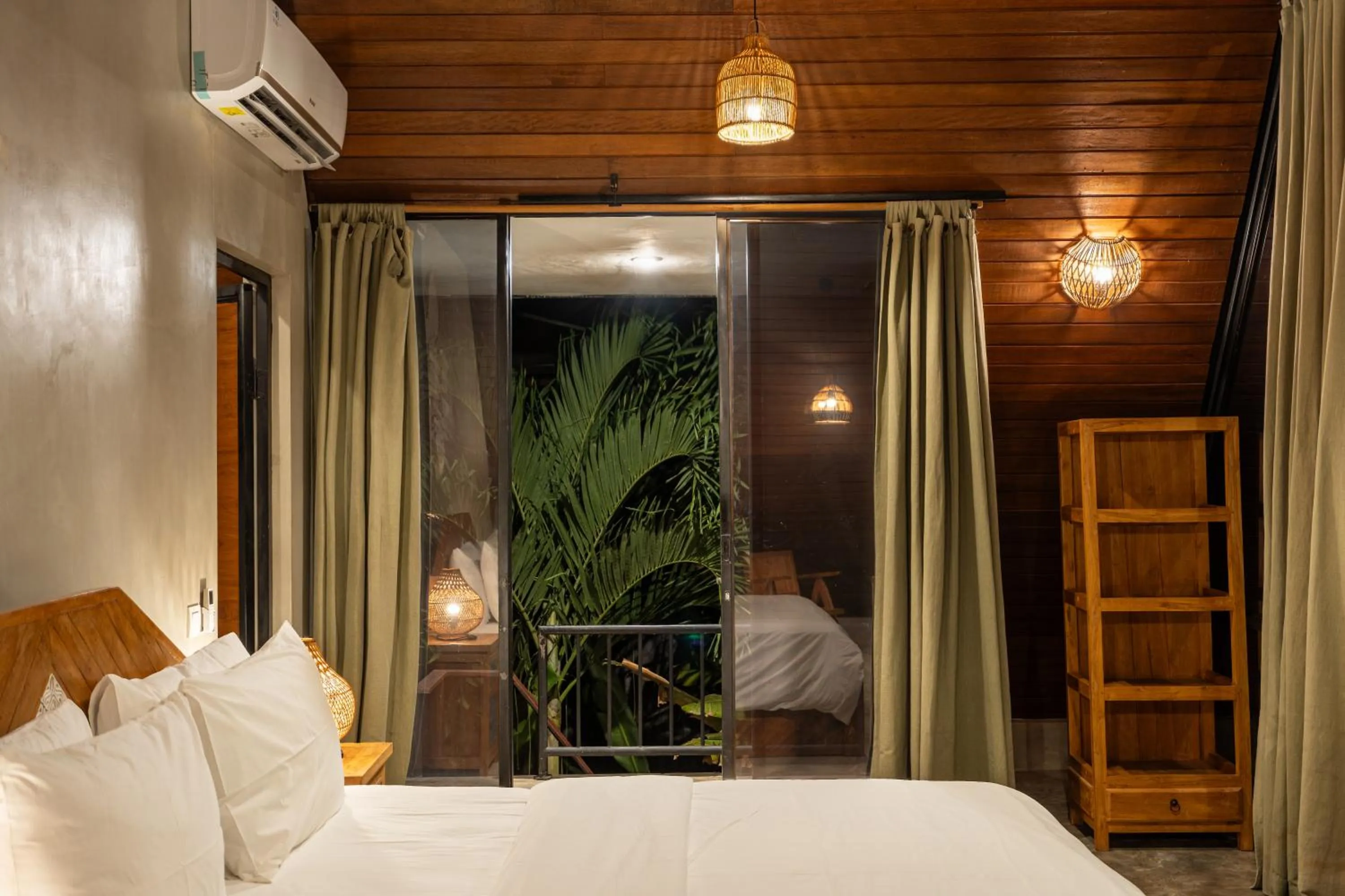 Bed in Kalino Villa by Betterplace