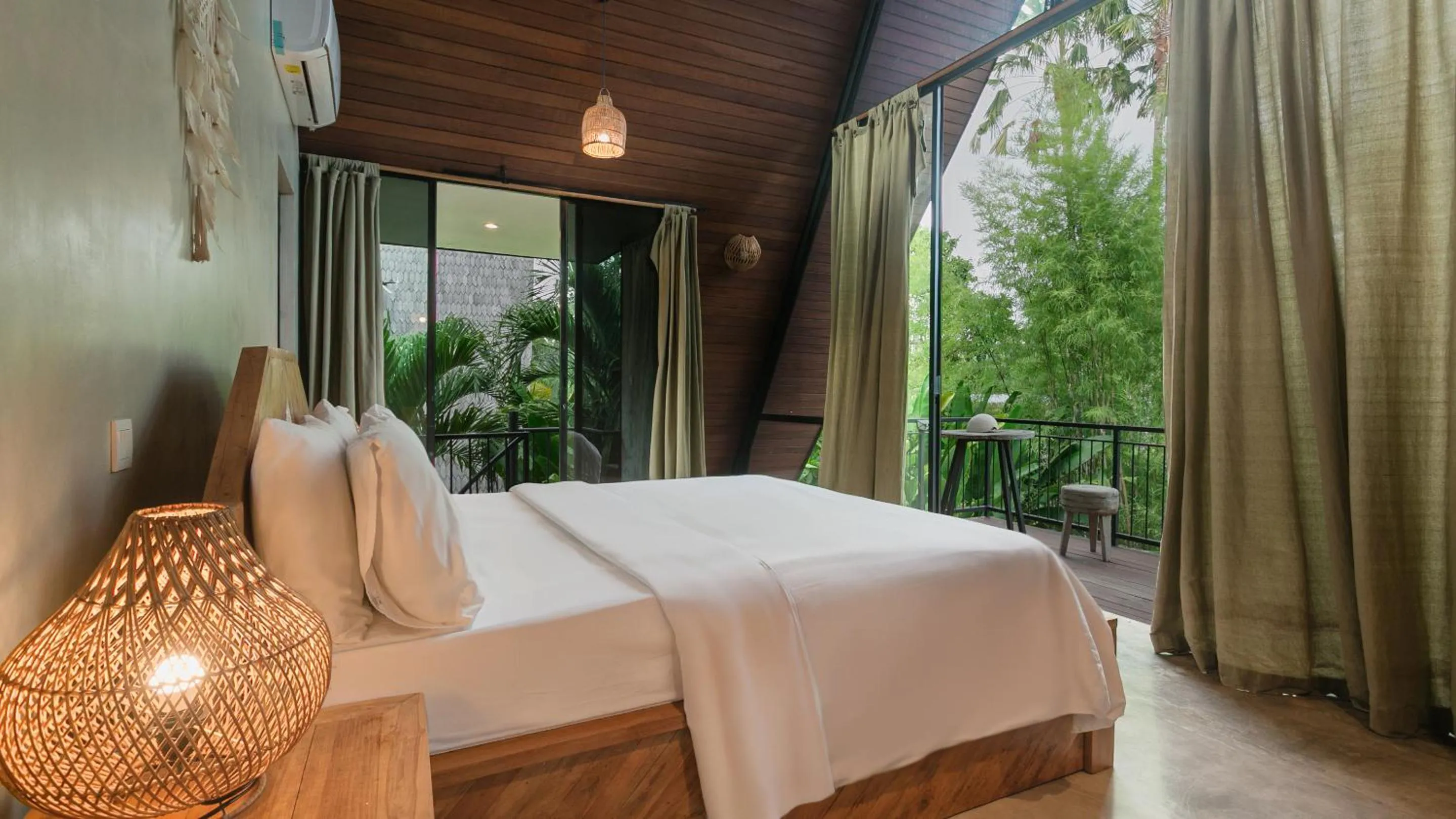 Bed in Kalino Villa by Betterplace