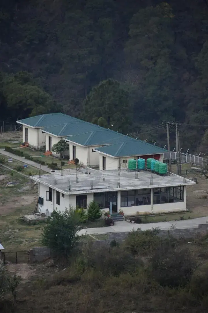 Property building in Dhauladhar View Village Resort Property building in Dhauladhar View Village Resort