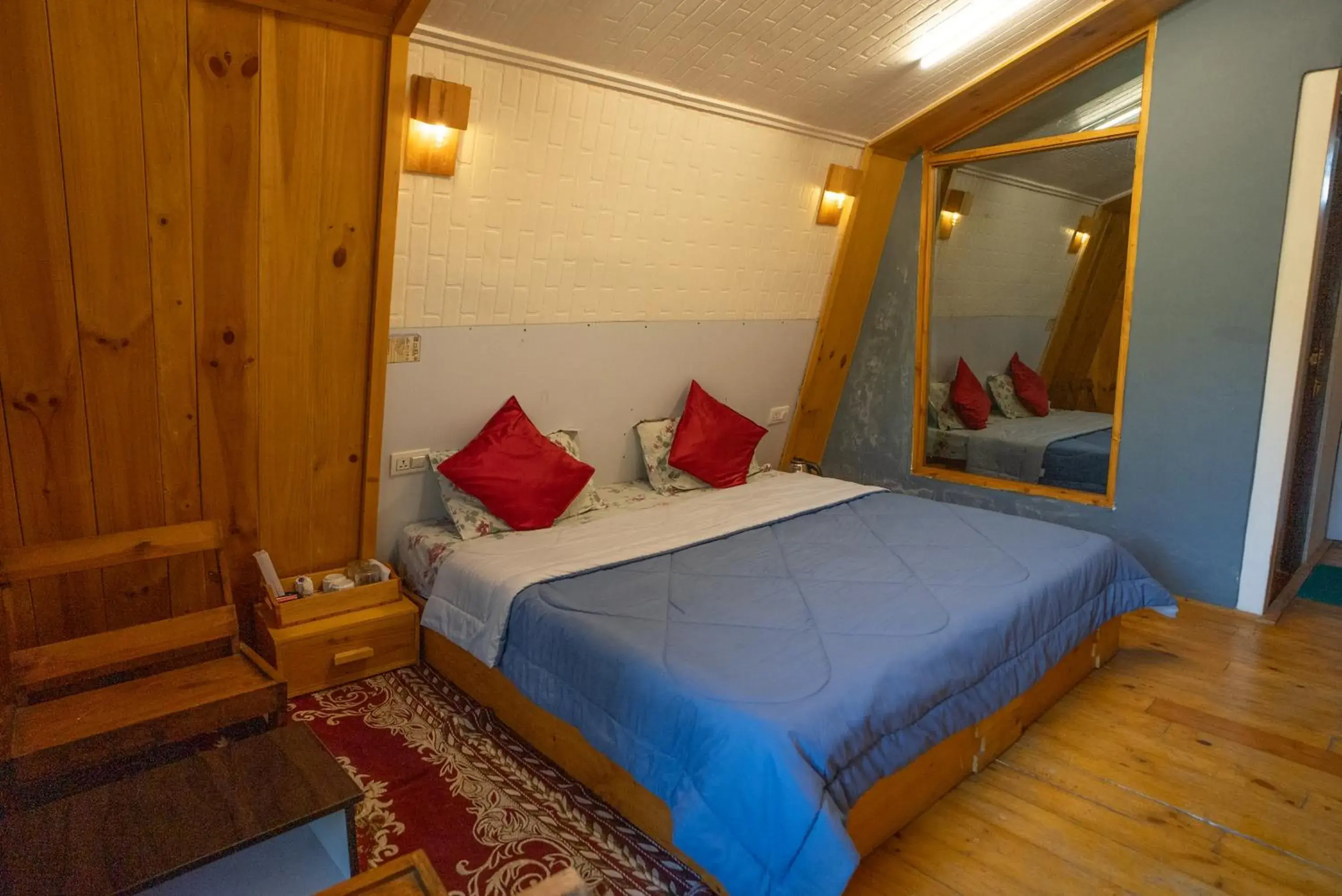 Bed in Dhauladhar View Village Resort Bed in Dhauladhar View Village Resort
