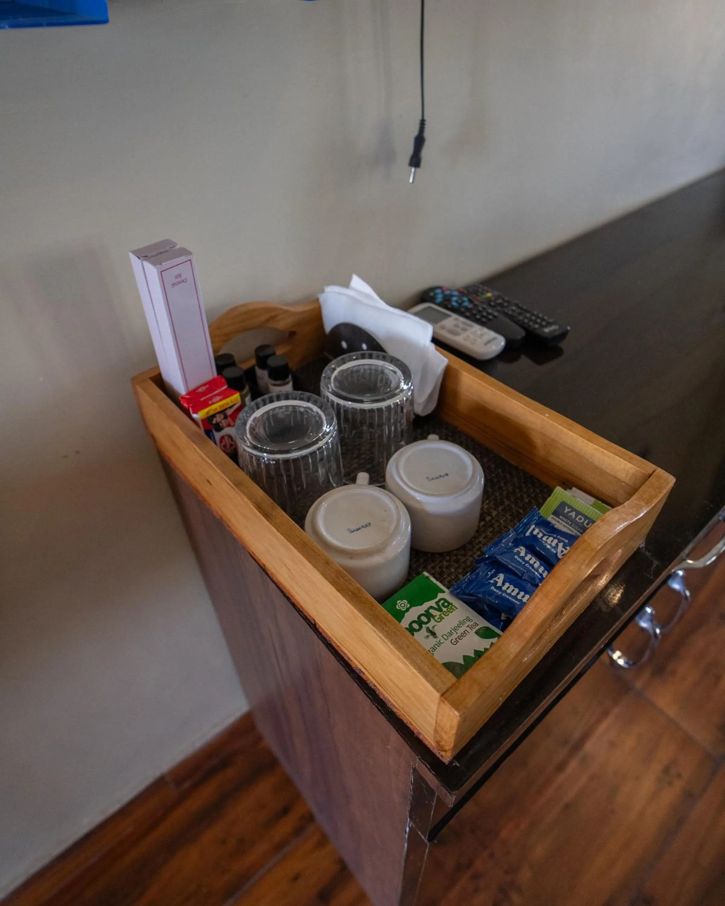 Coffee/tea facilities in Dhauladhar View Village Resort