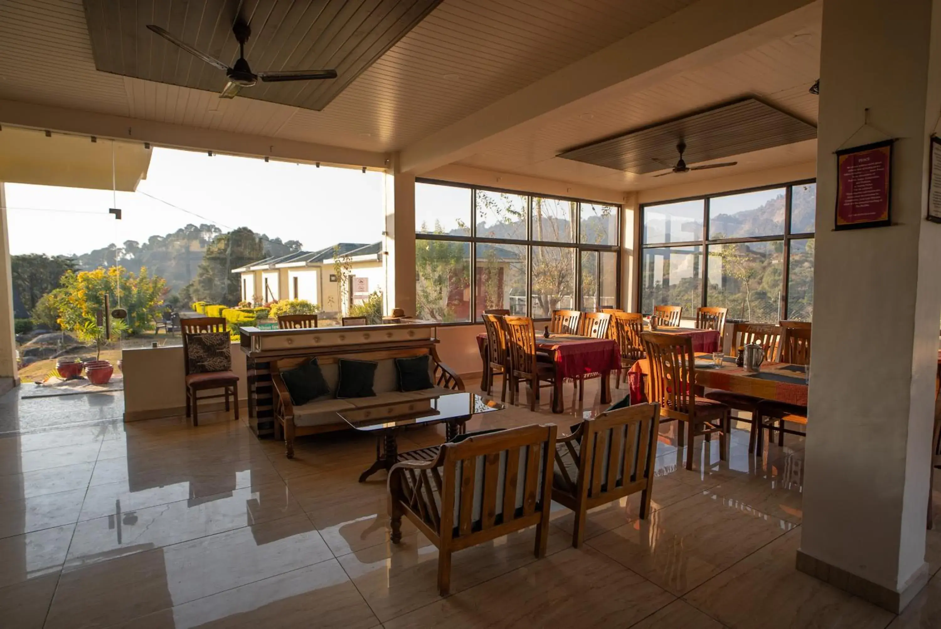 Dining area in Dhauladhar View Village Resort Dining area in Dhauladhar View Village Resort