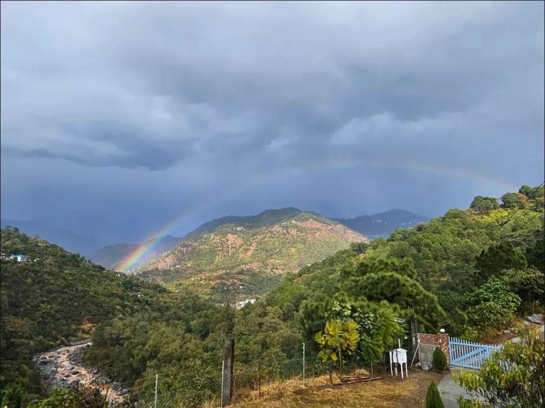 Facade/entrance in Dhauladhar View Village Resort Facade/entrance in Dhauladhar View Village Resort