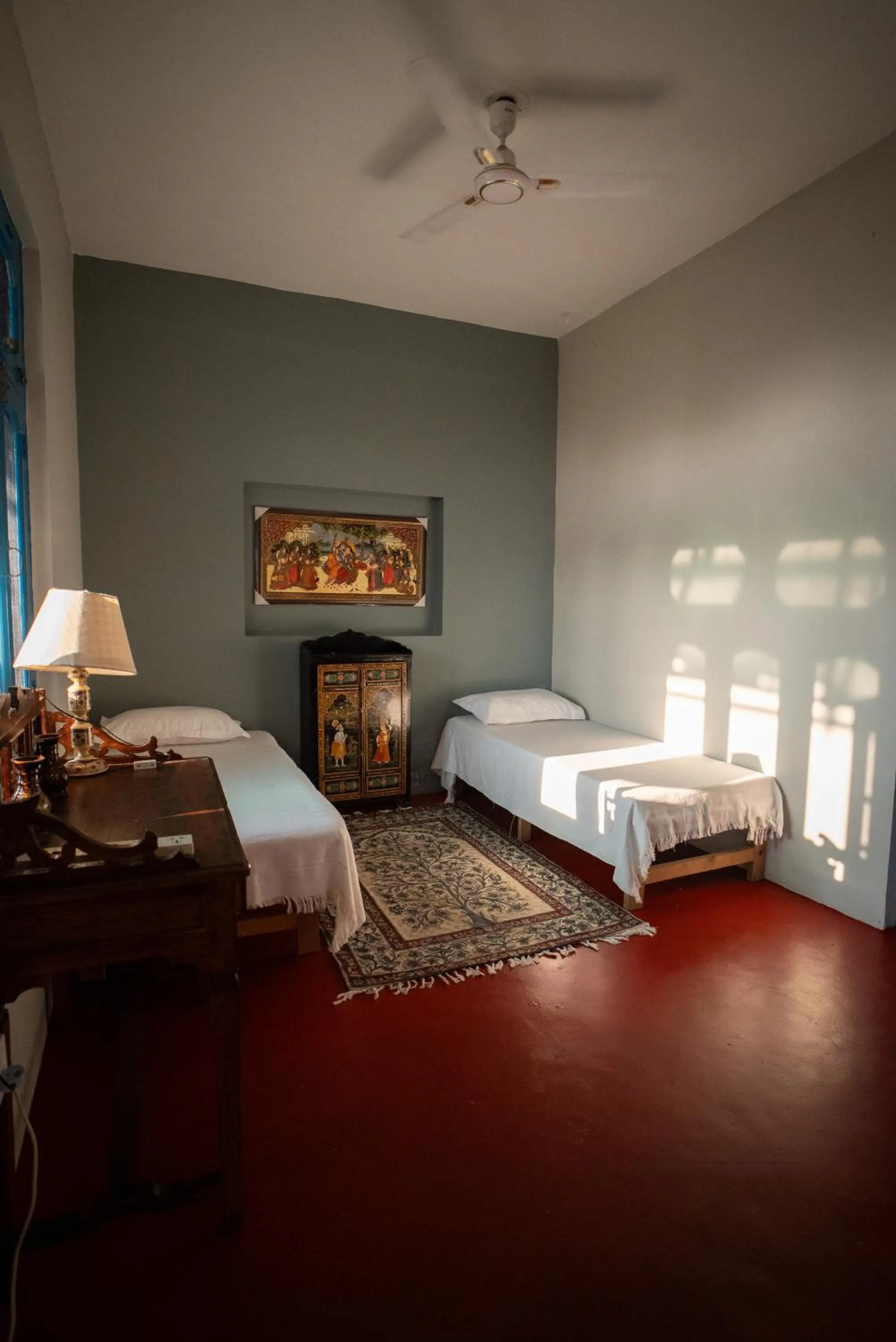 Bed in Dhauladhar View Village Resort