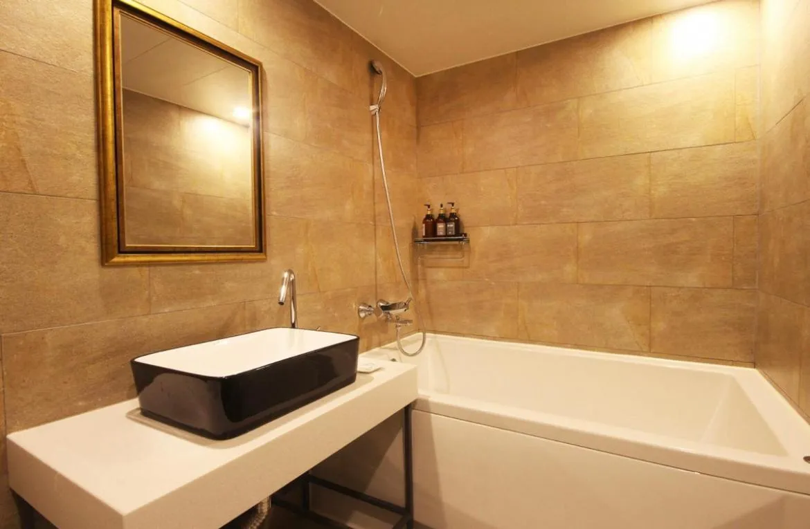 Brown Dot Hotel Daeyeon