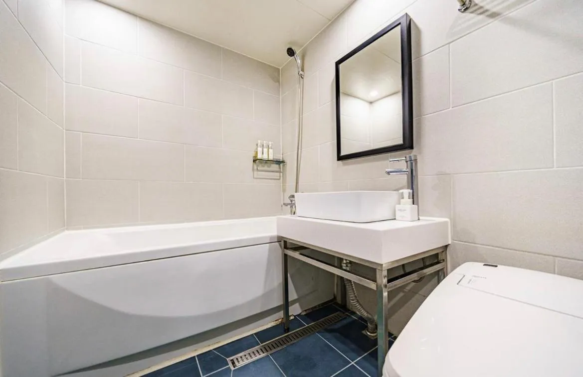 Brown Dot Hotel Daeyeon