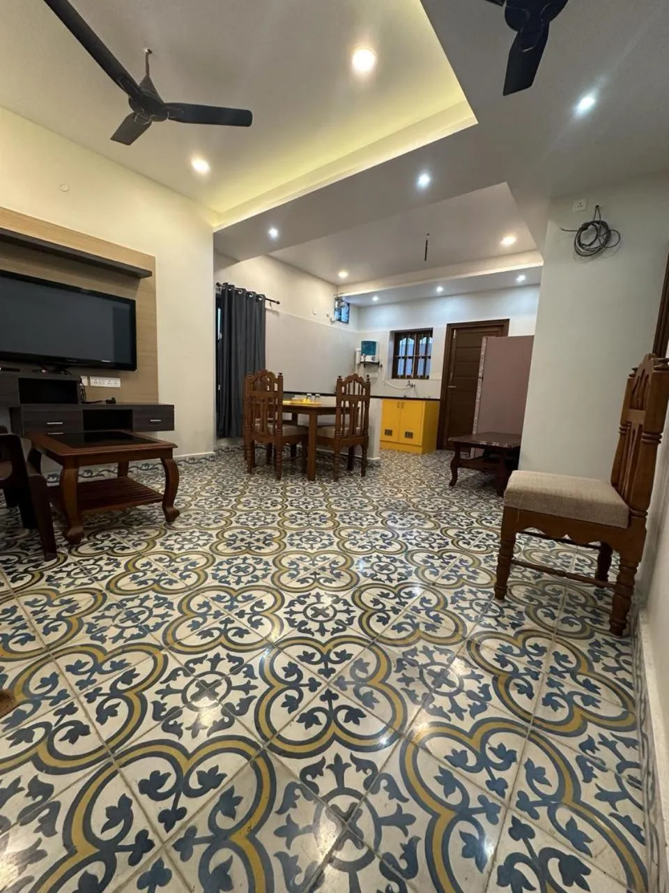 Living room in Serene Villa