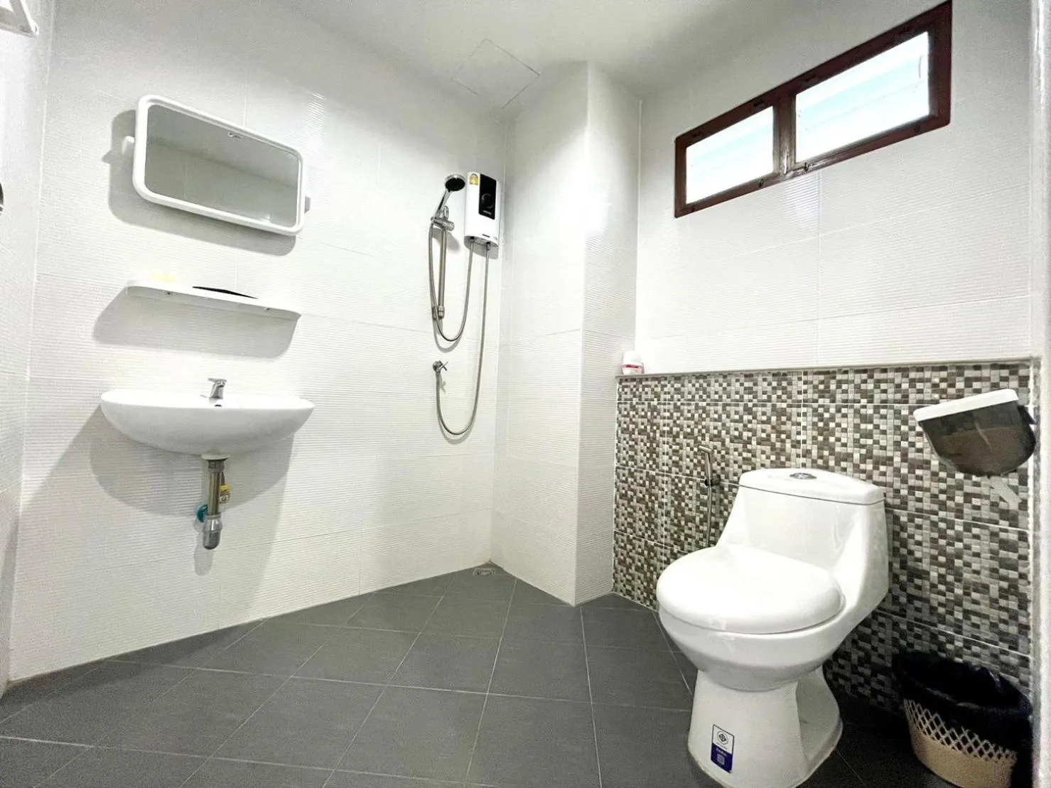 Bathroom in Triple O Phala Beach