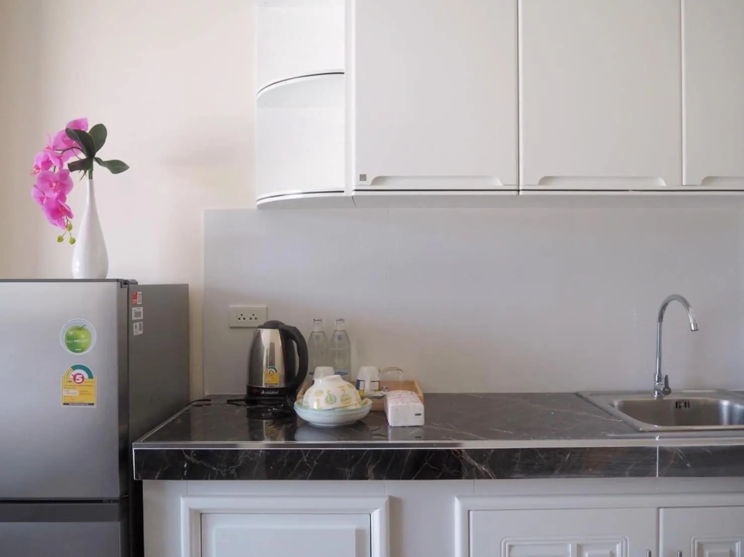 Coffee/tea facilities in Triple O Phala Beach