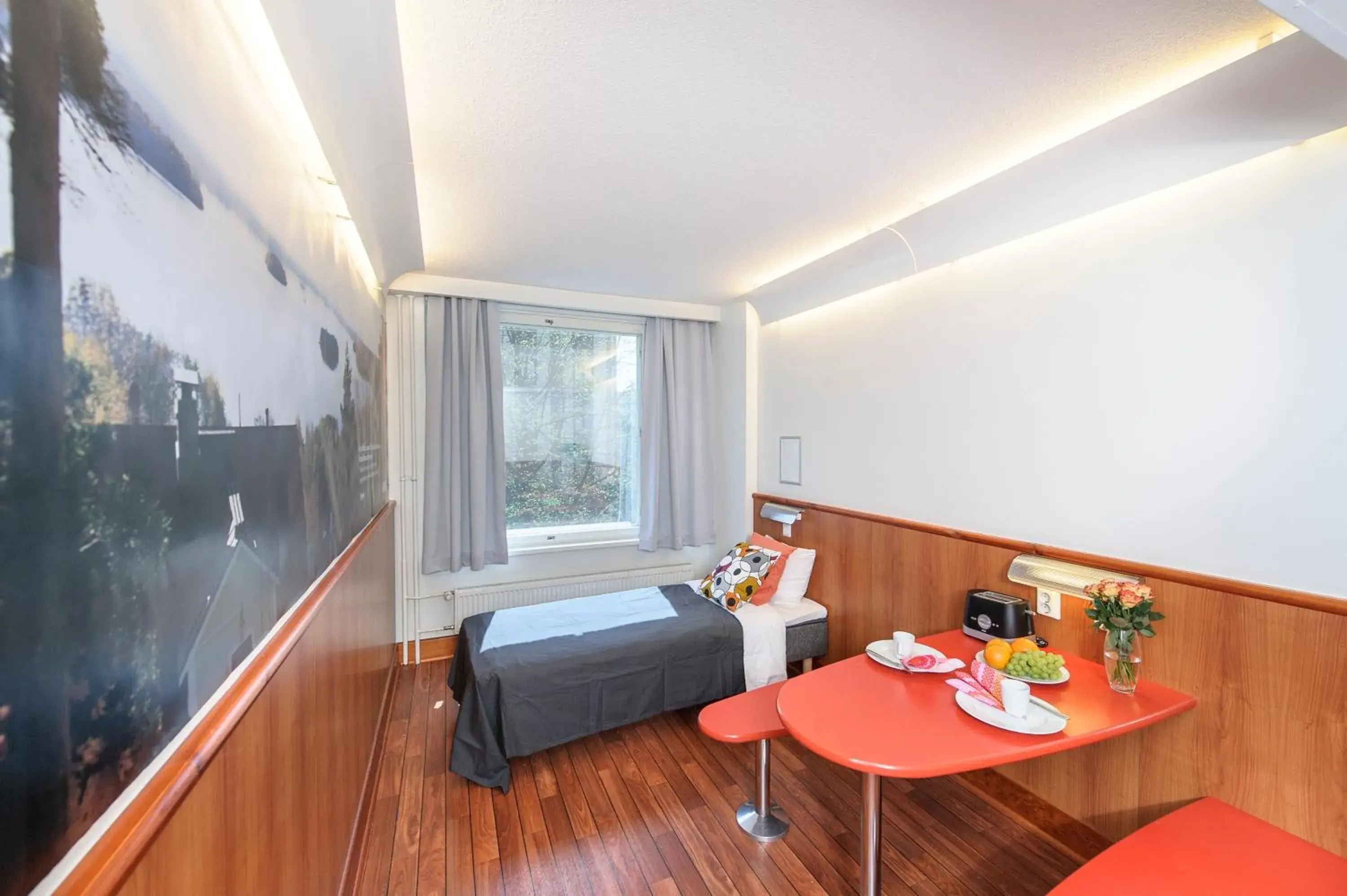 Triple Room 3 single beds in Forenom Aparthotel Tampere Triple Room 3 single beds in Forenom Aparthotel Tampere